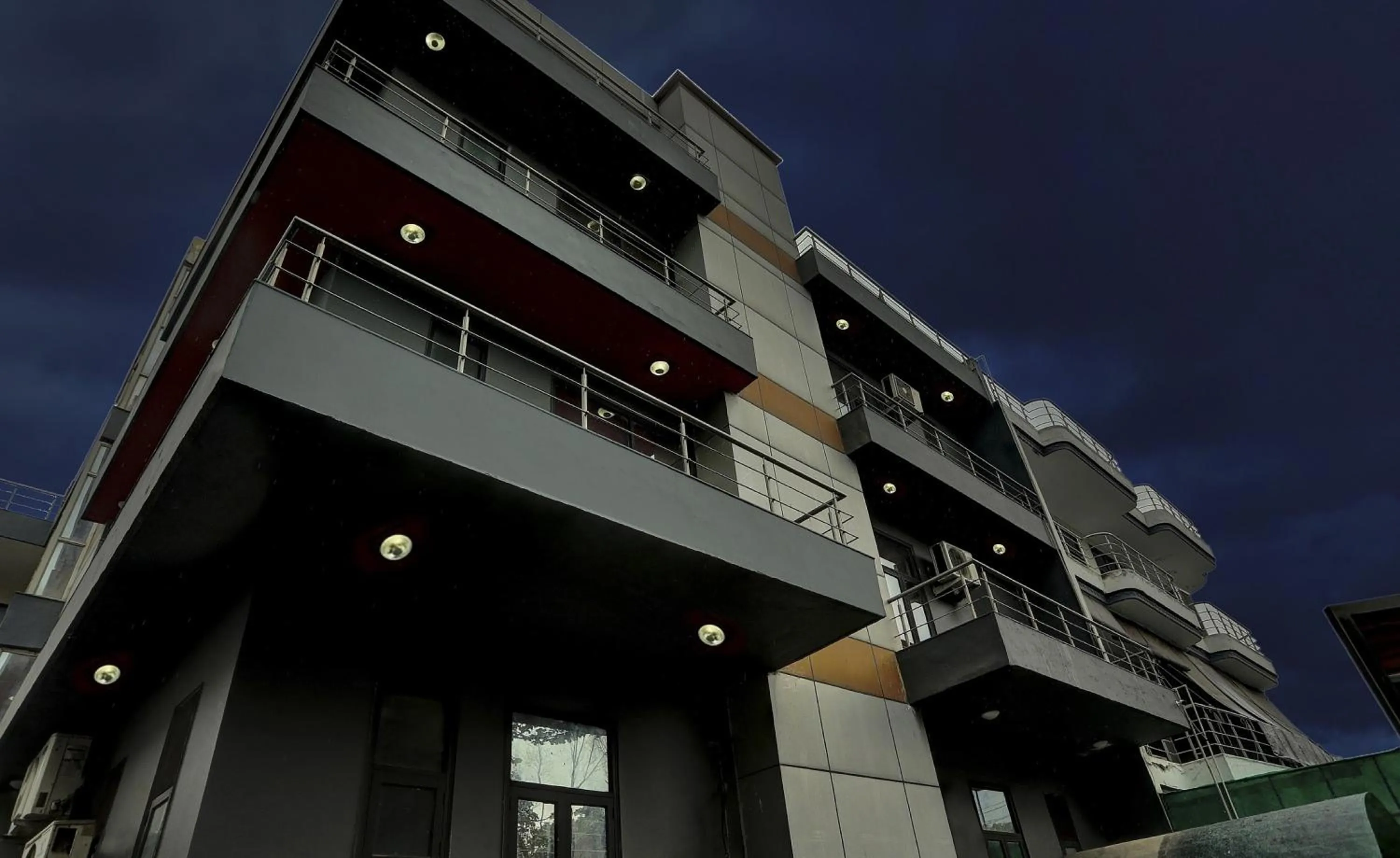 Facade/entrance in Townhouse Happy Keys Near Iskcon Temple Noida