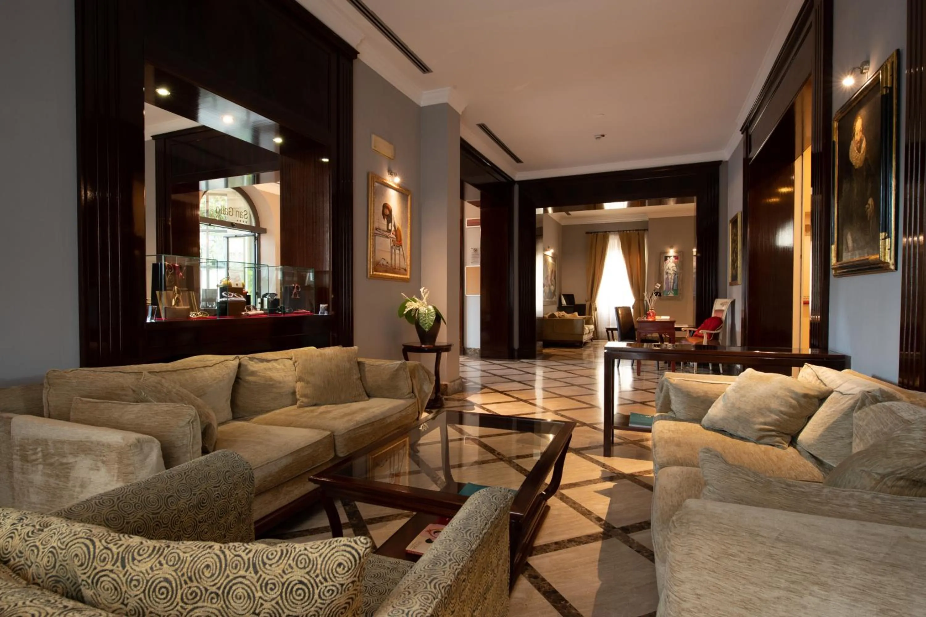 Communal lounge/ TV room in Allegroitalia San Gallo Firenze