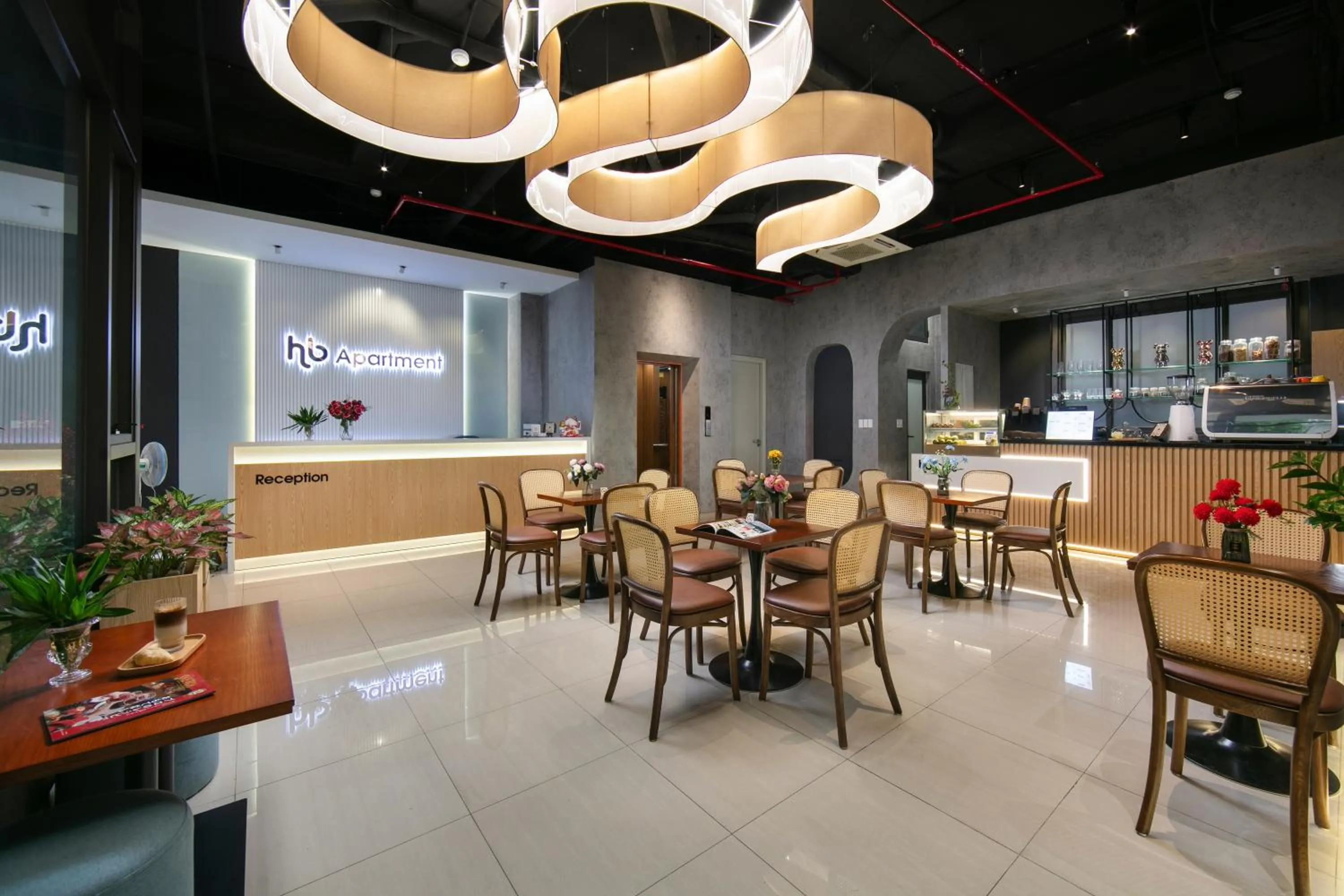 HB Serviced Apartment - Lạc Long Quân