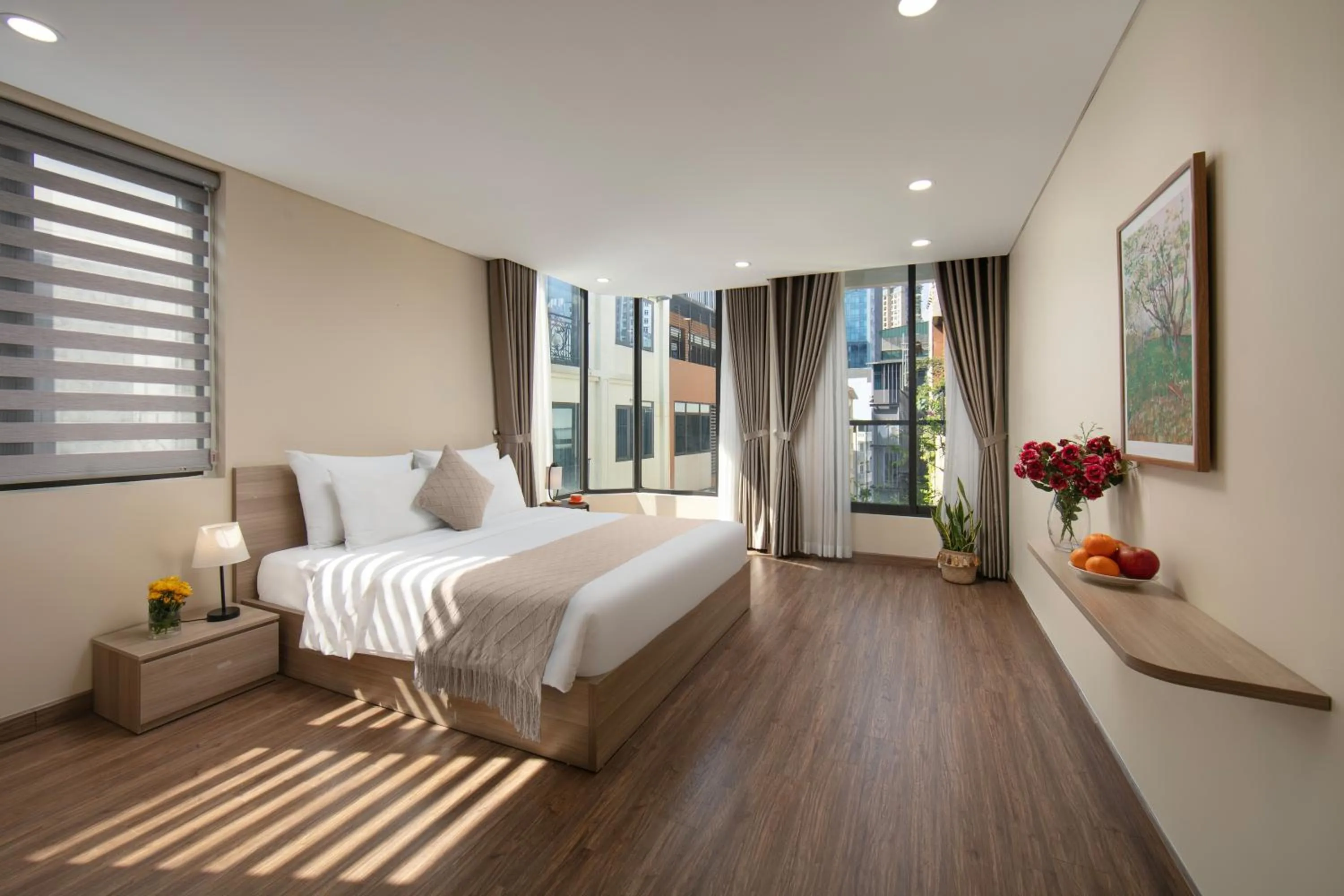 Bed in HB Serviced Apartment - Lạc Long Quân