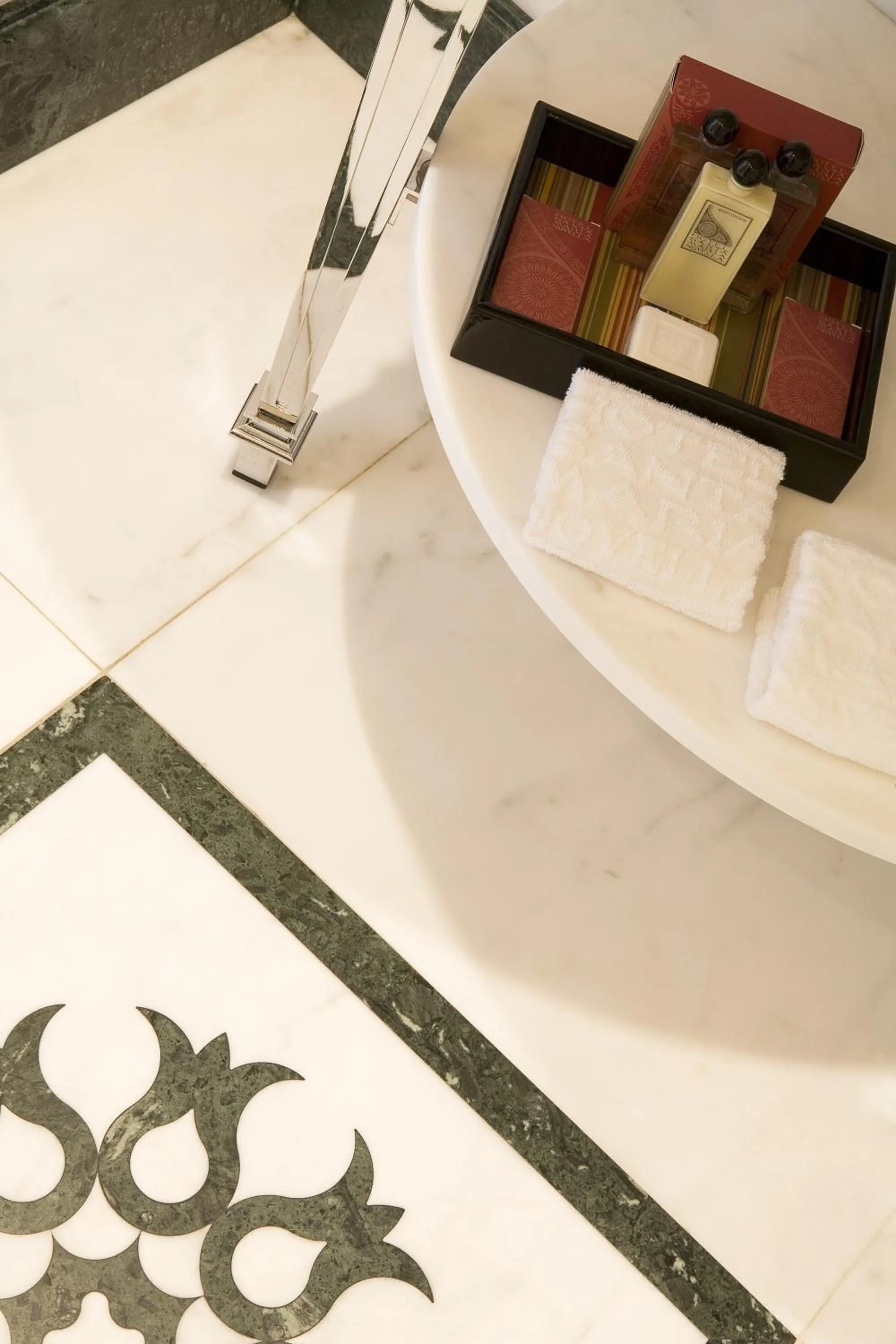 Bathroom in Santa Maria Novella - WTB Hotels