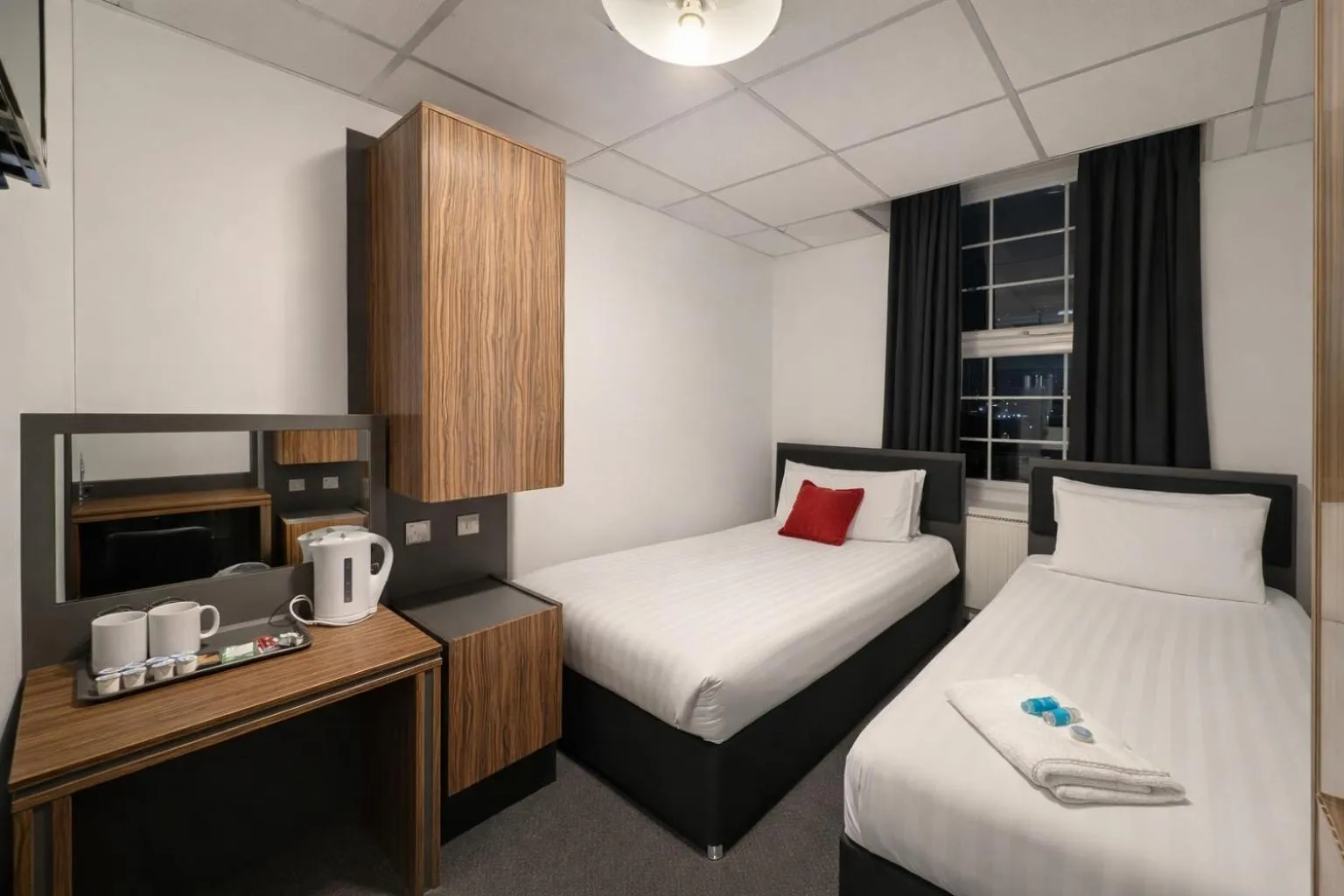 Bed in Hotel Express Newcastle Gateshead