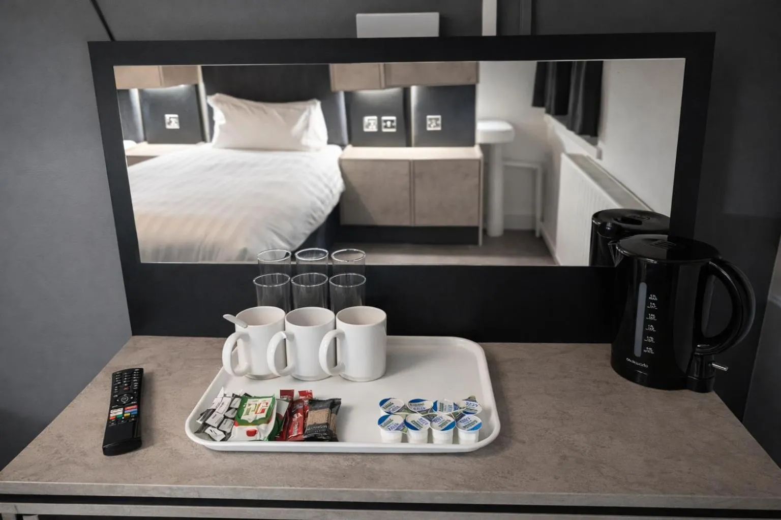 Coffee/tea facilities, Bed in Hotel Express Newcastle Gateshead