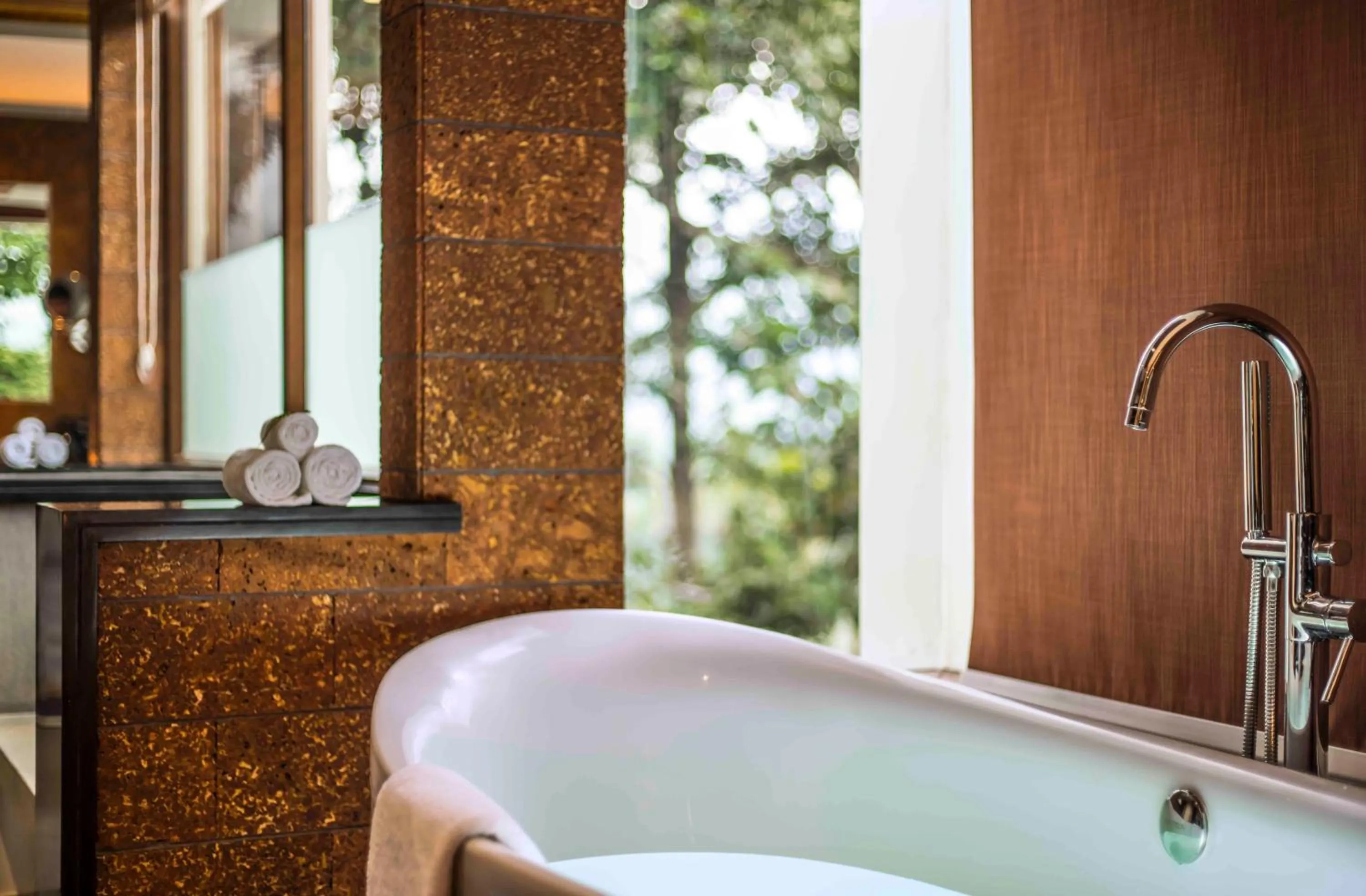 Hot Tub in GReaT Trails Wayanad by GRT Hotels