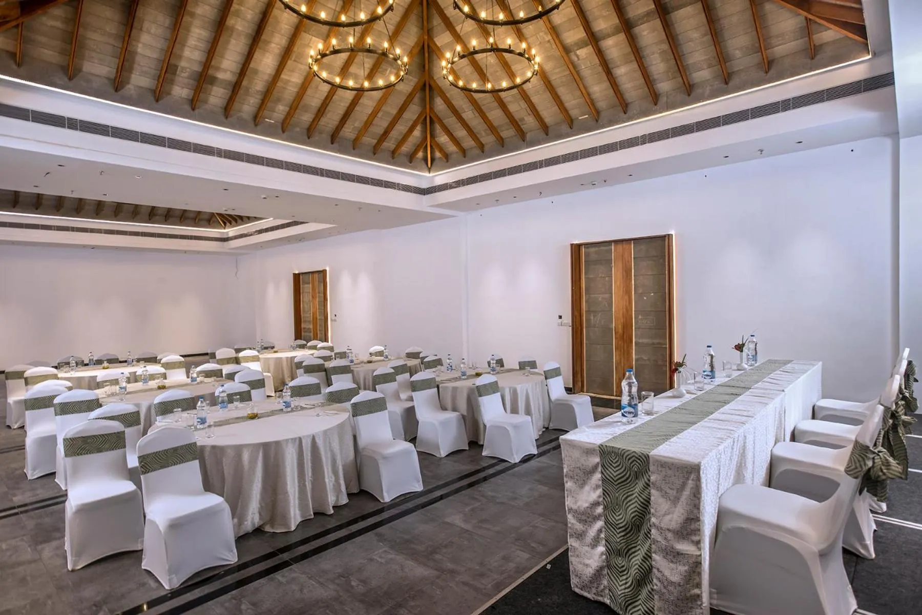 Restaurant/places to eat in GReaT Trails Wayanad by GRT Hotels