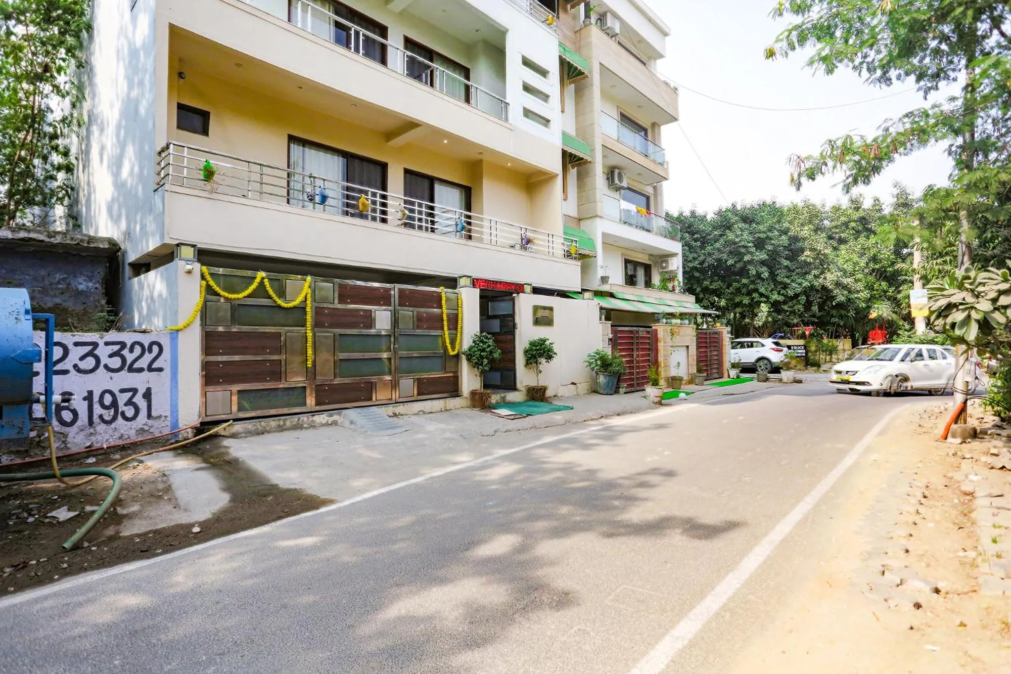 Property building in FabExpress Novel Suites - Nr Yashobhoomi Convention Centre