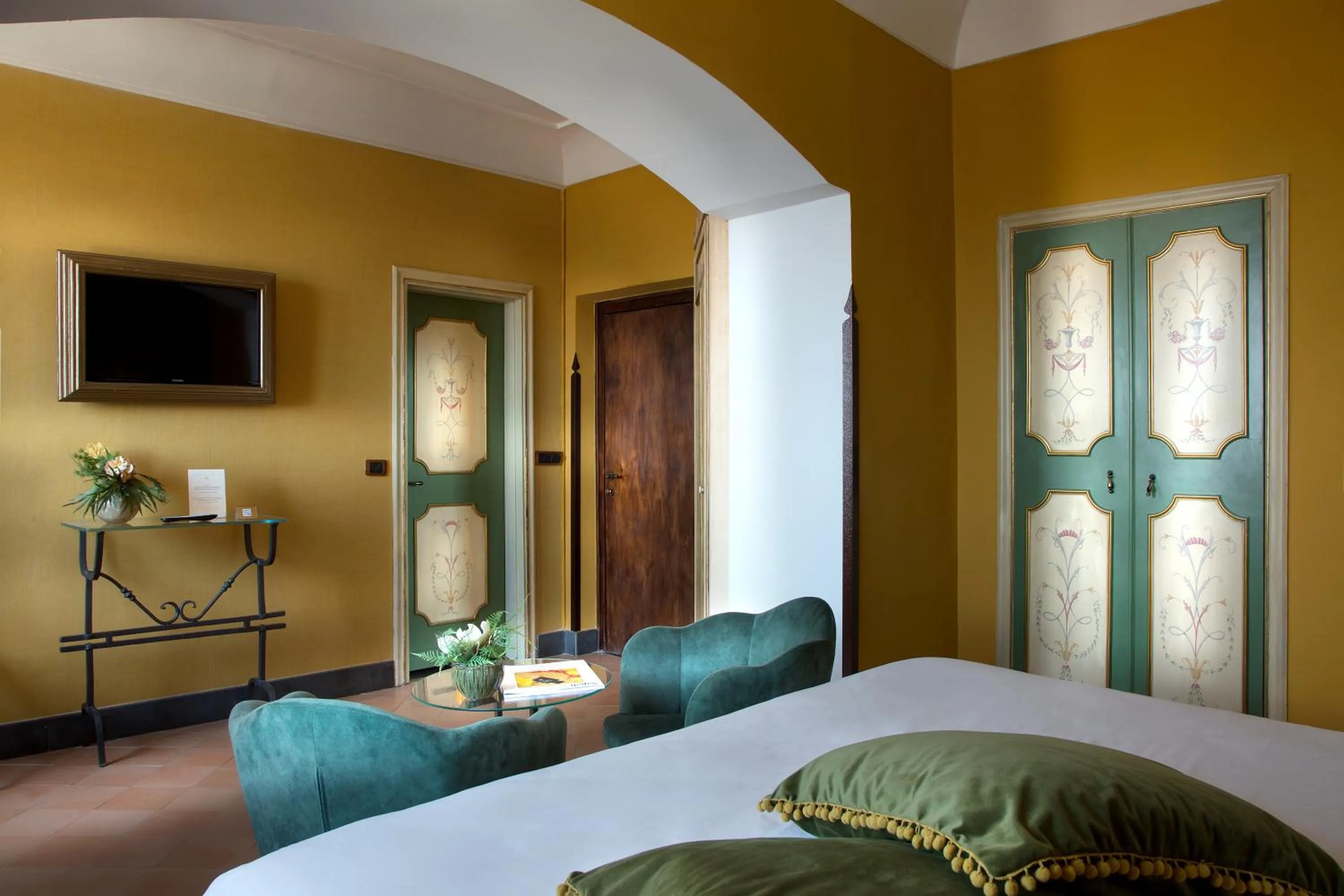 Bedroom, Bed in San Francesco al Monte