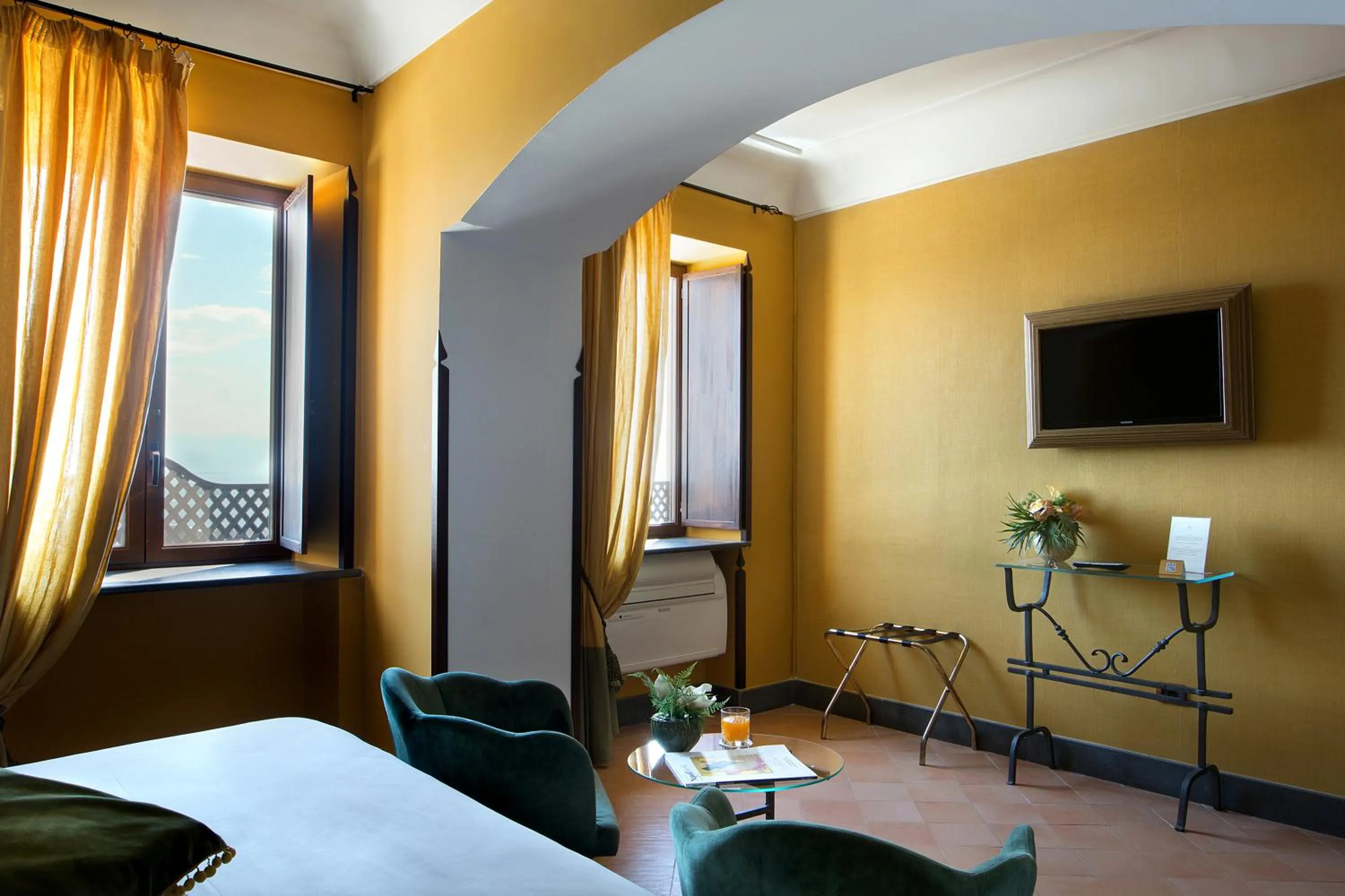 Bedroom, Bed in San Francesco al Monte