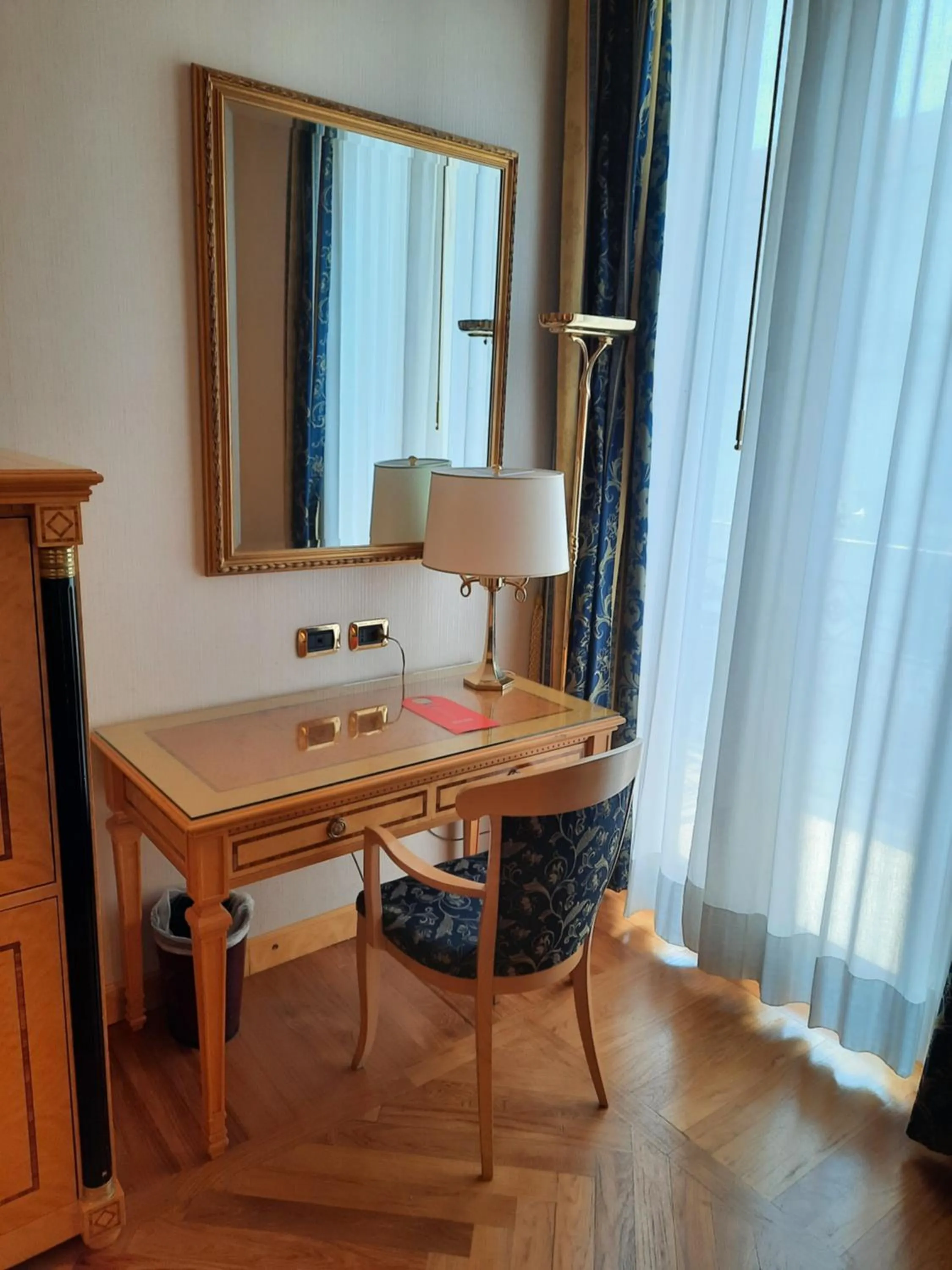 Photo of the whole room in Andreola Central Hotel