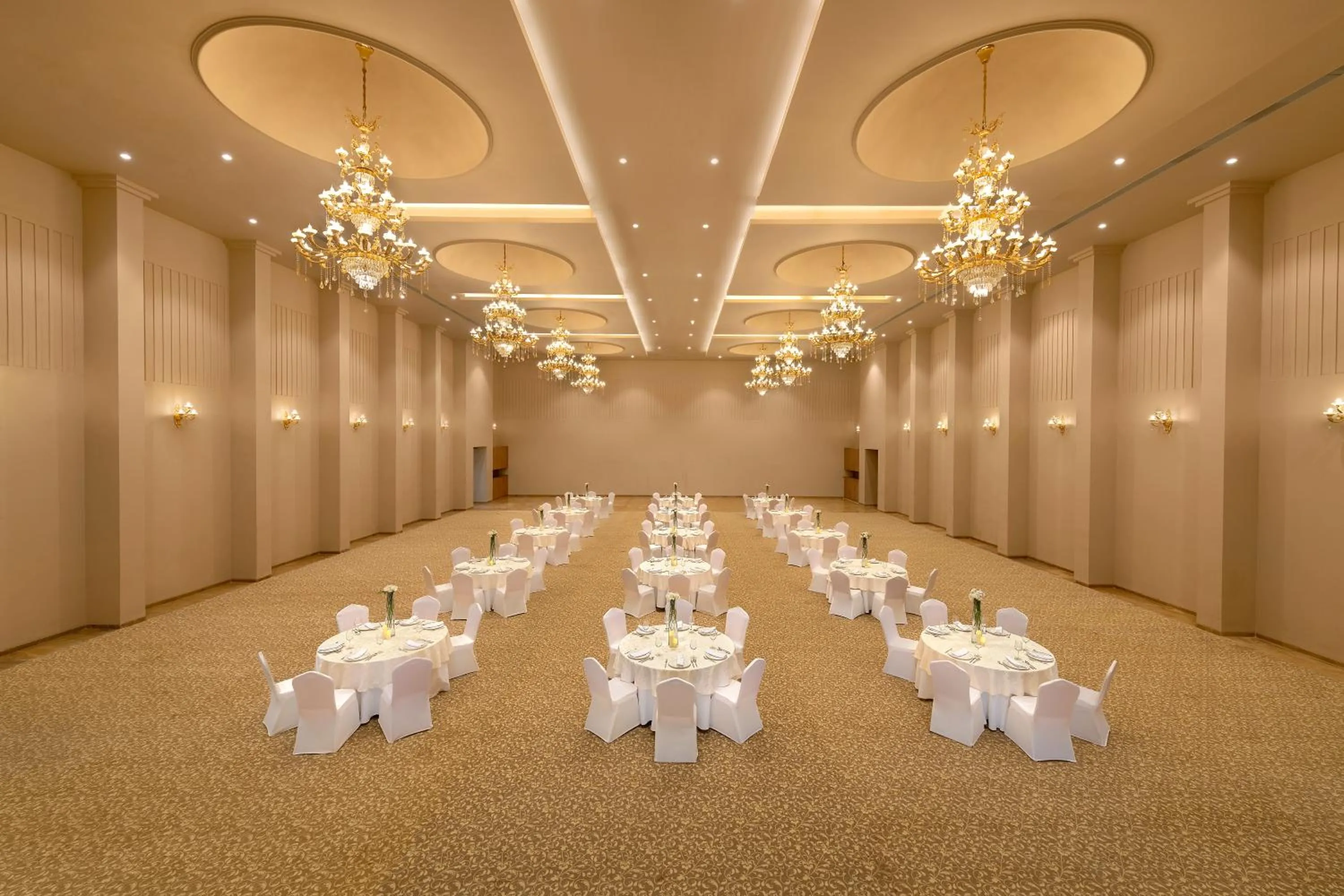 Banquet/Function facilities in Time Square Resort & Spa Bhuj