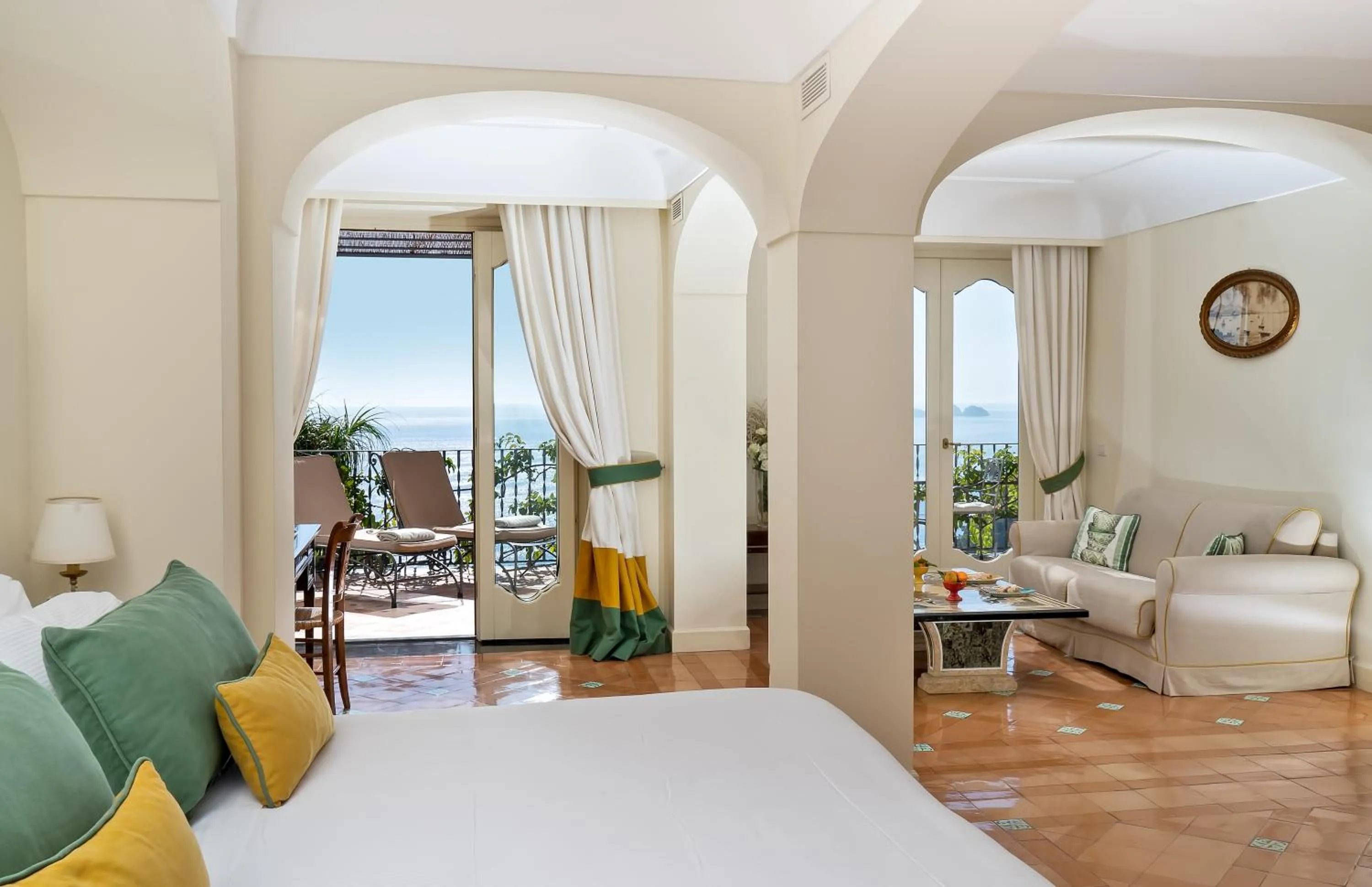 Bed in Hotel Punta Regina