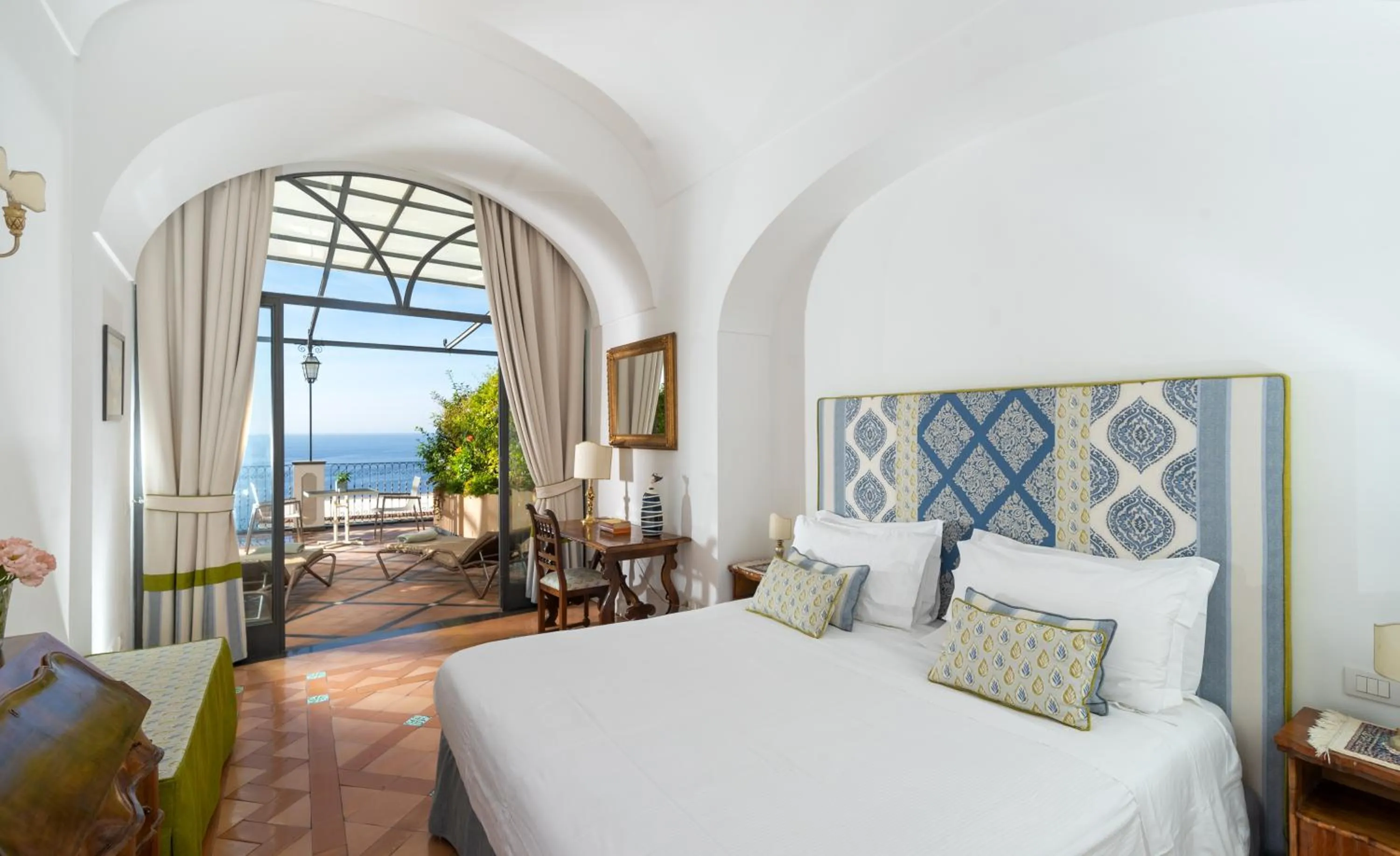 Photo of the whole room, Bed in Hotel Punta Regina