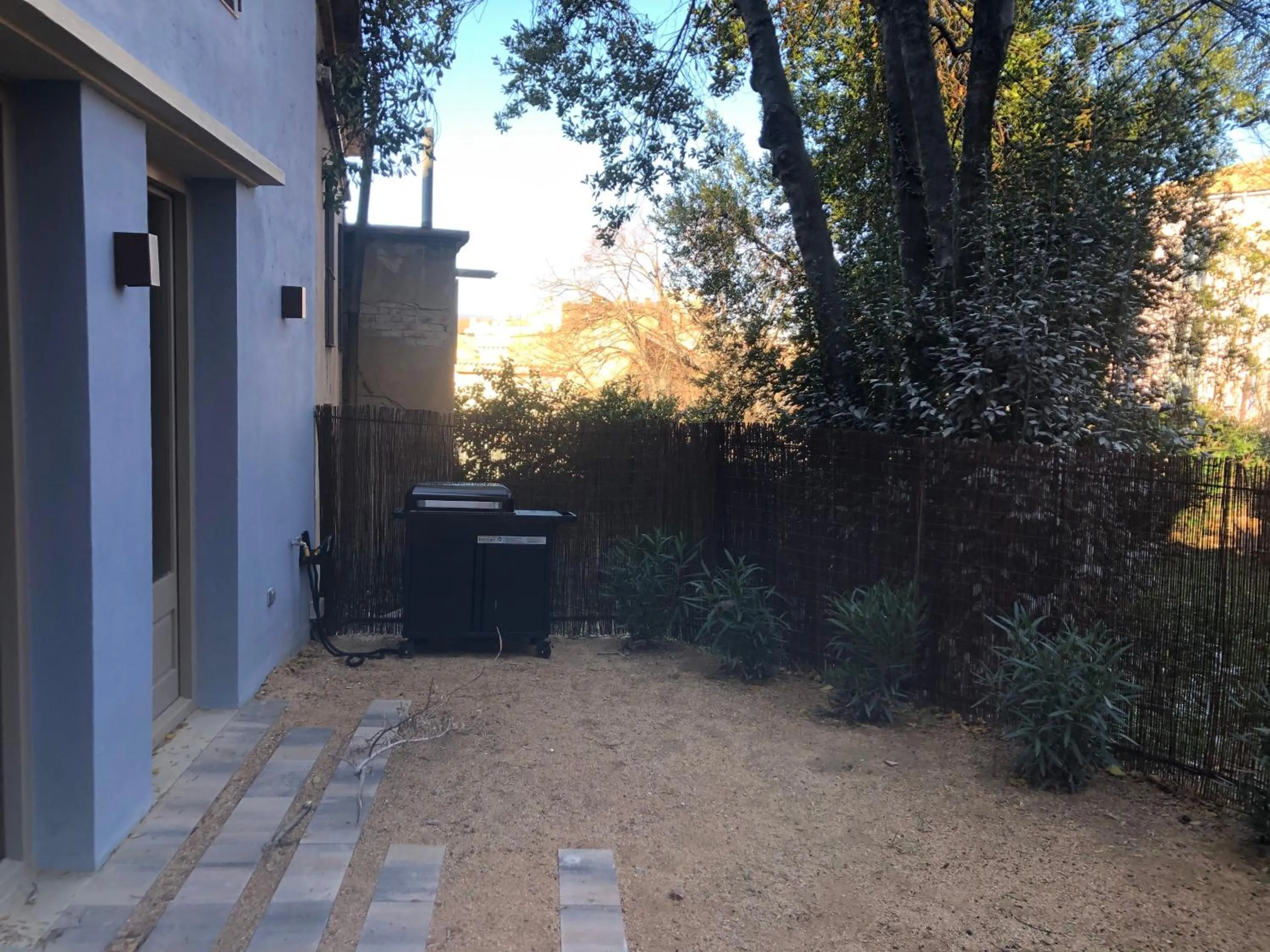 Garden view in LaComuna City Oasis