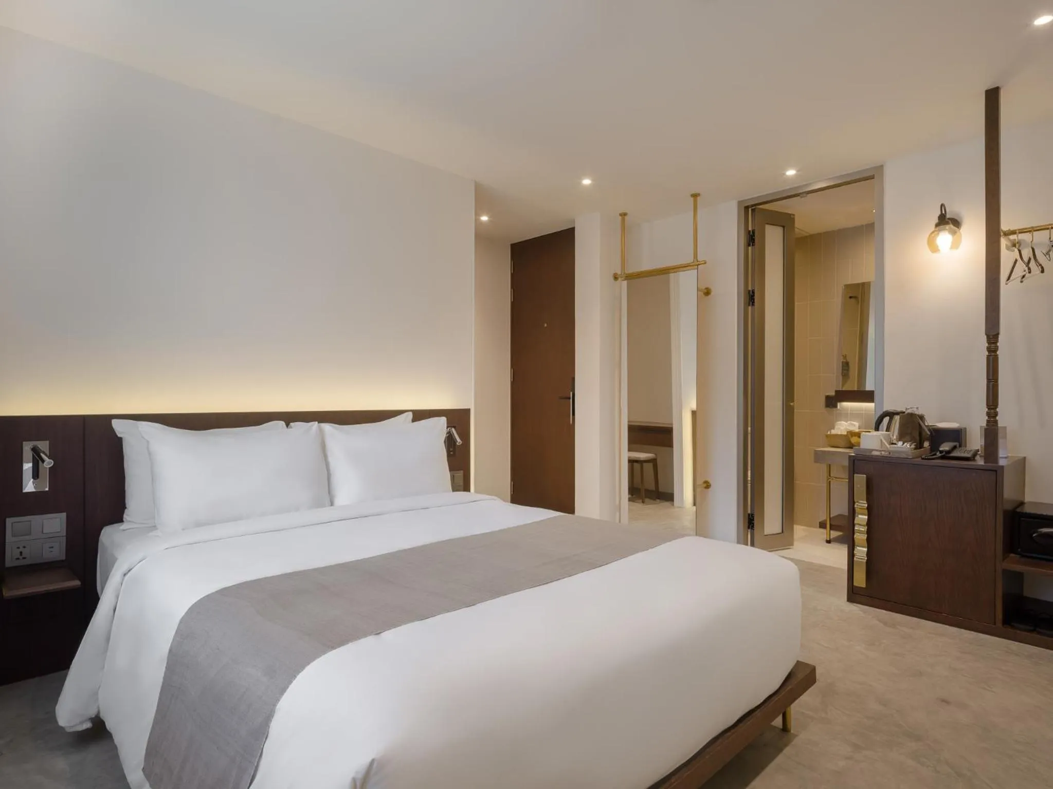 Bed in Nidhra Boutique Hotel Bangkok Sukhumvit