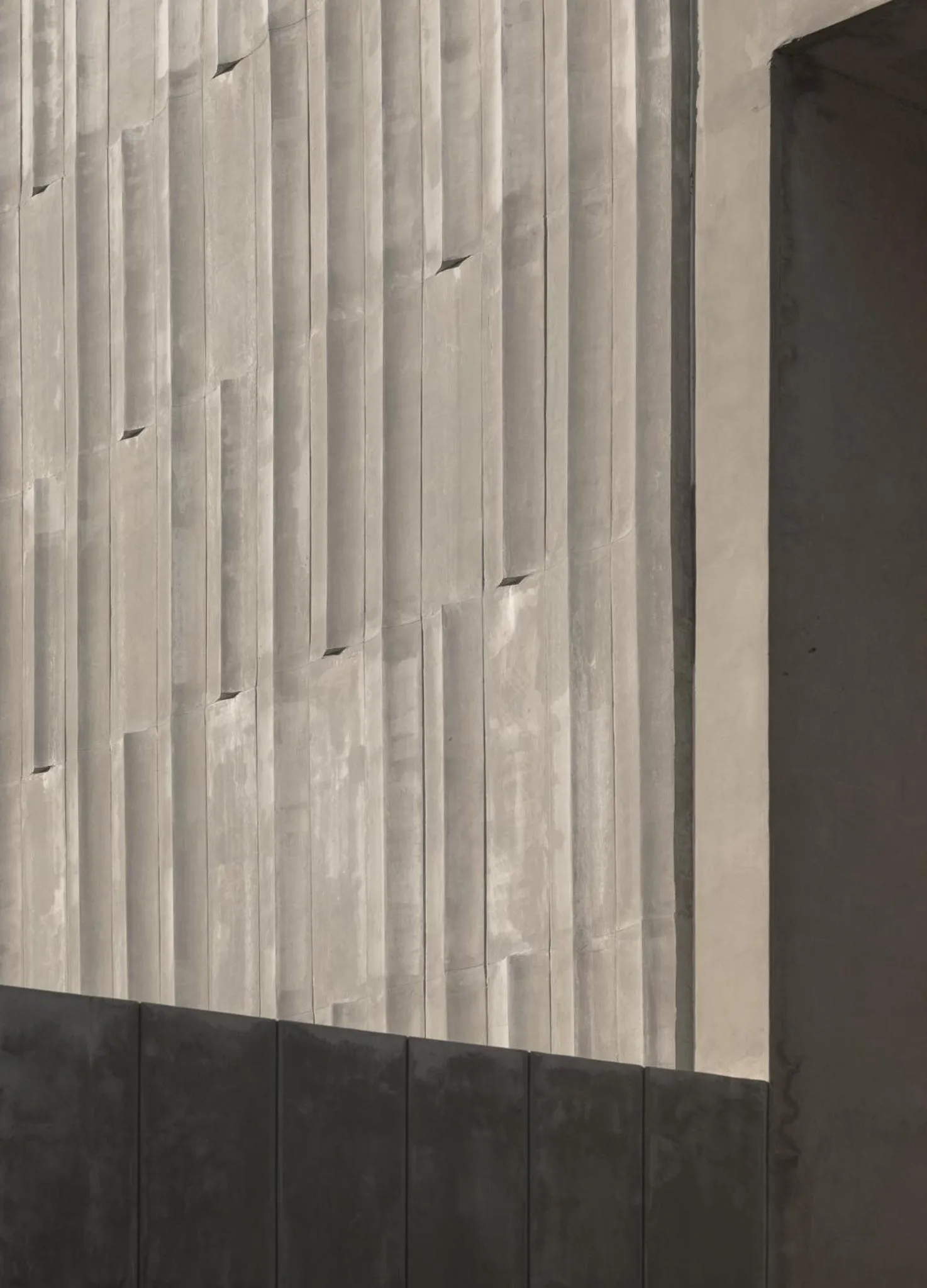 Property building in Nidhra Boutique Hotel Bangkok Sukhumvit