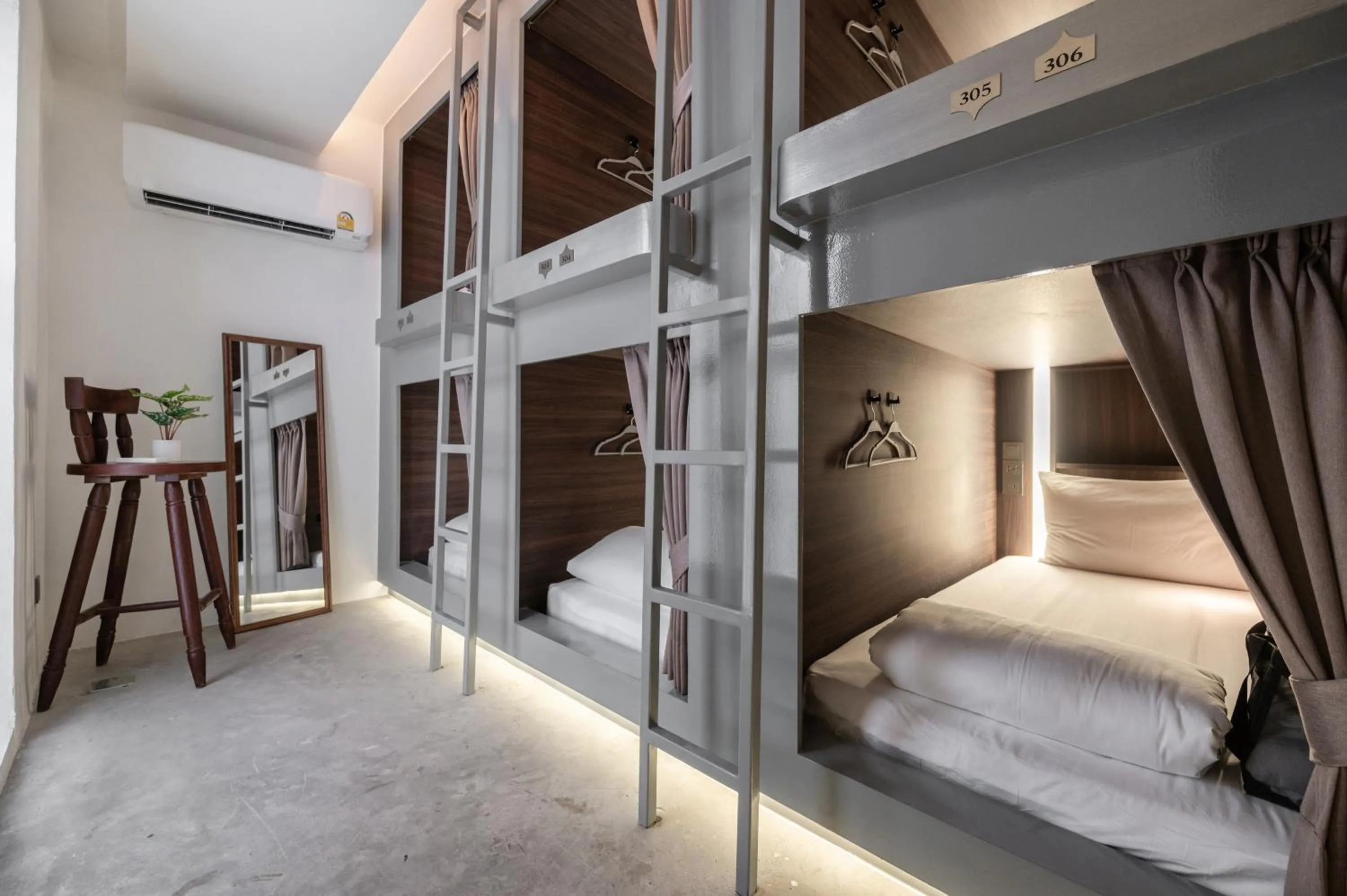 bunk bed, Bed in Nidhra Boutique Hotel Bangkok Sukhumvit
