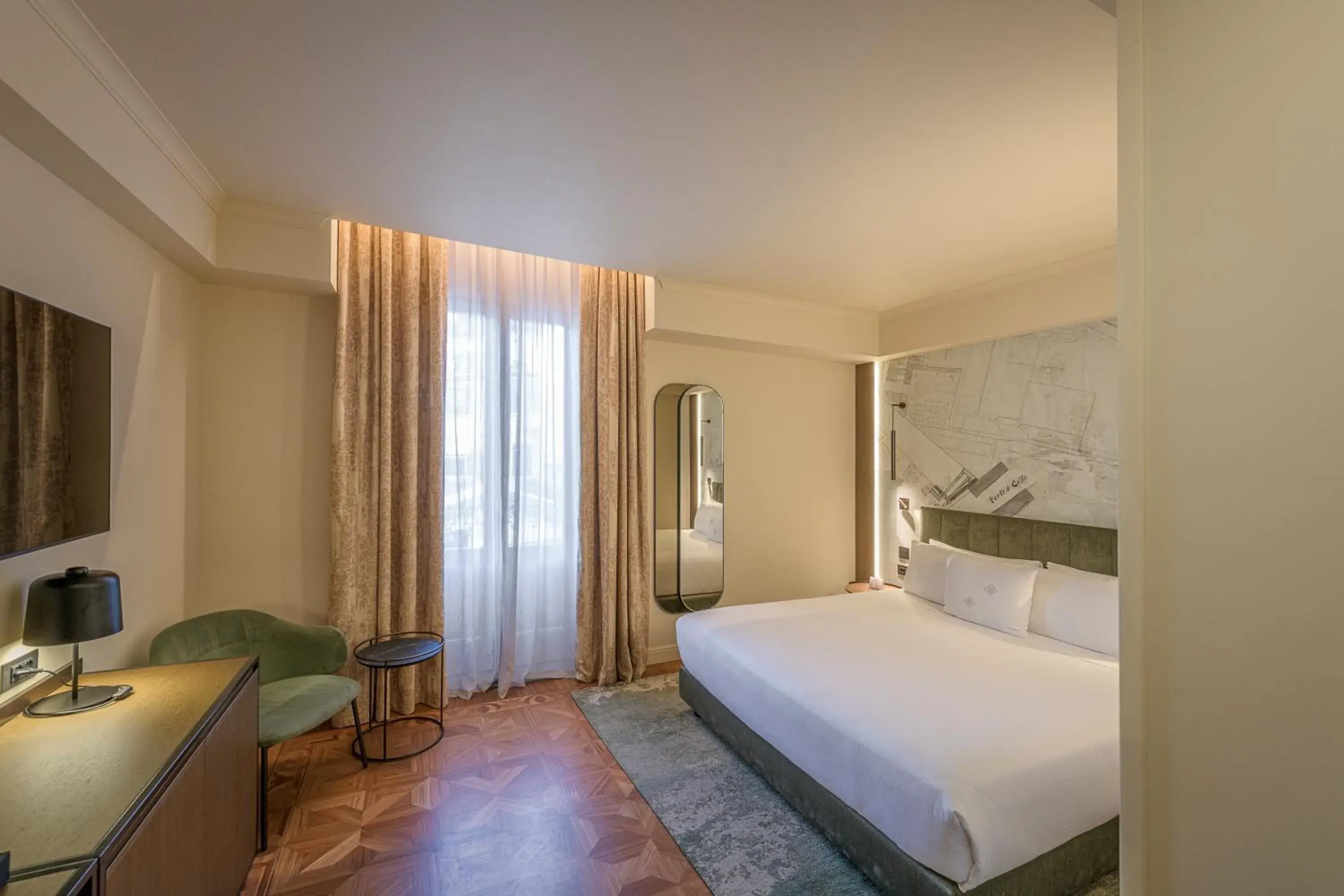 Large Double or Twin Room in Palazzo Montebello Large Double or Twin Room in Palazzo Montebello