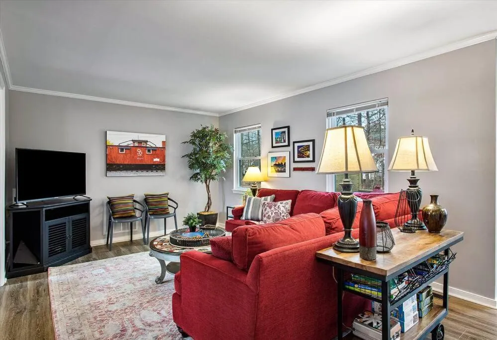 Living room in Charming 3-Bedroom Home in Heart of Ashland
