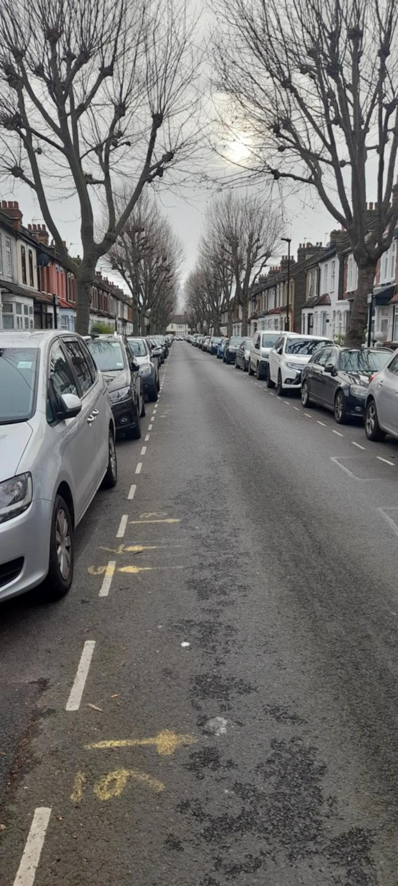 Neighbourhood in Comfy Fenia Stay