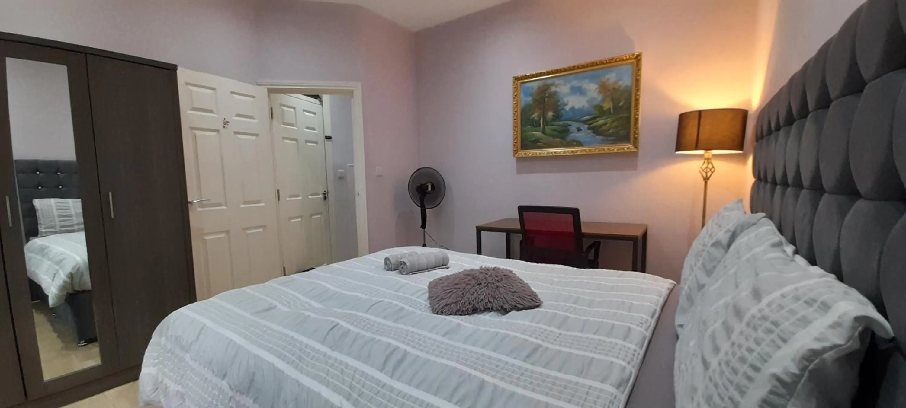 Bed in Comfy Fenia Stay