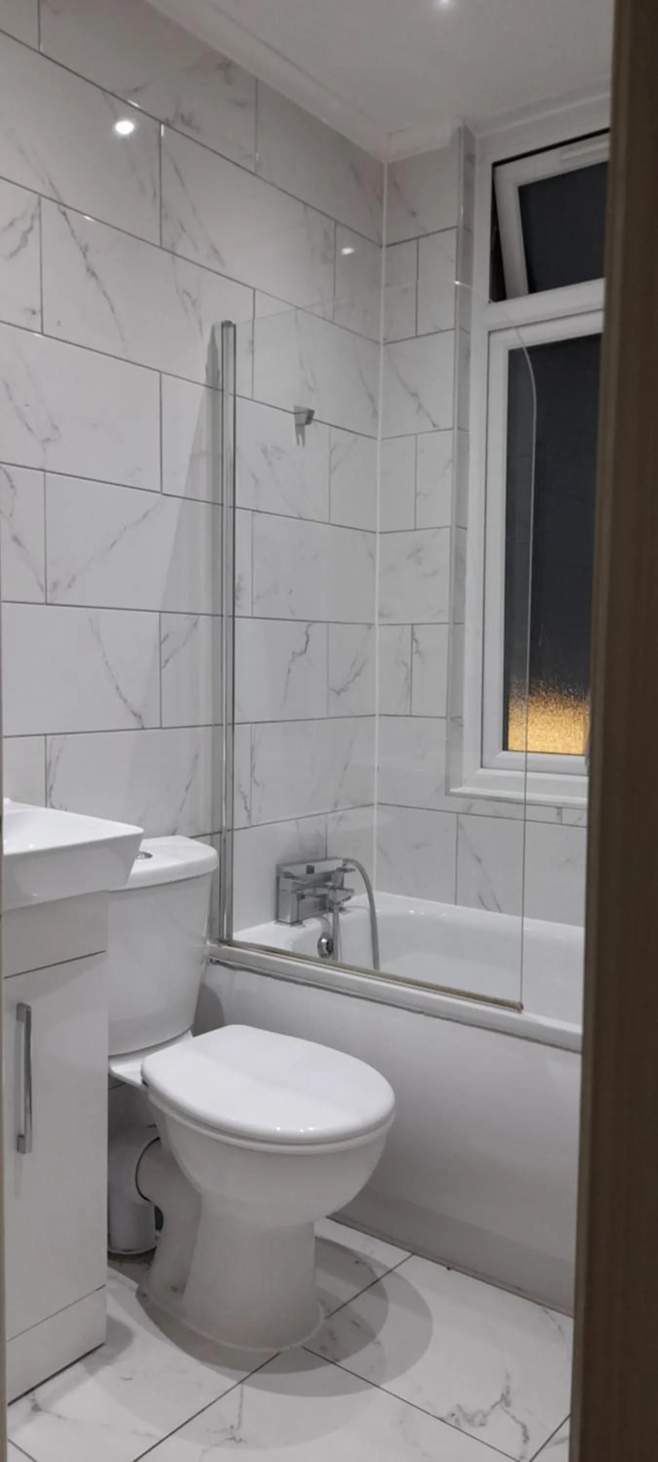 Bathroom in Comfy Fenia Stay