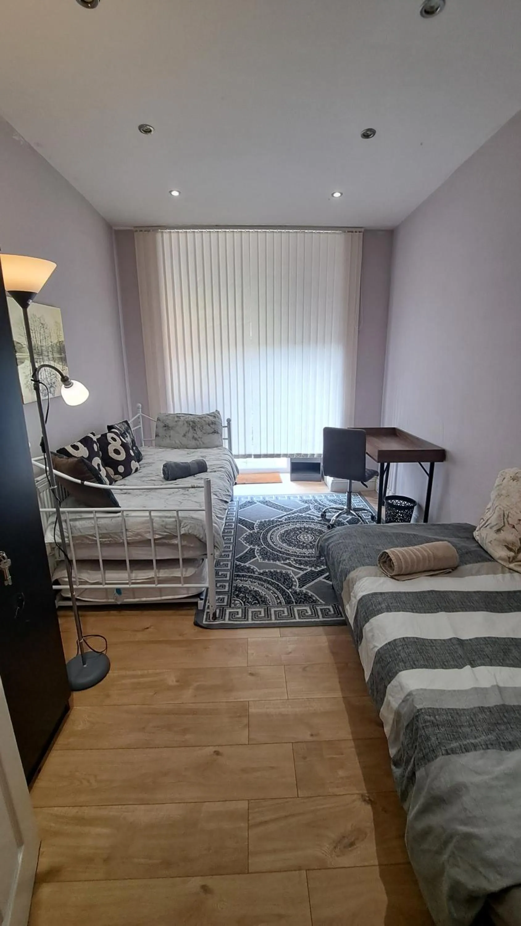 Bed in Comfy Fenia Stay