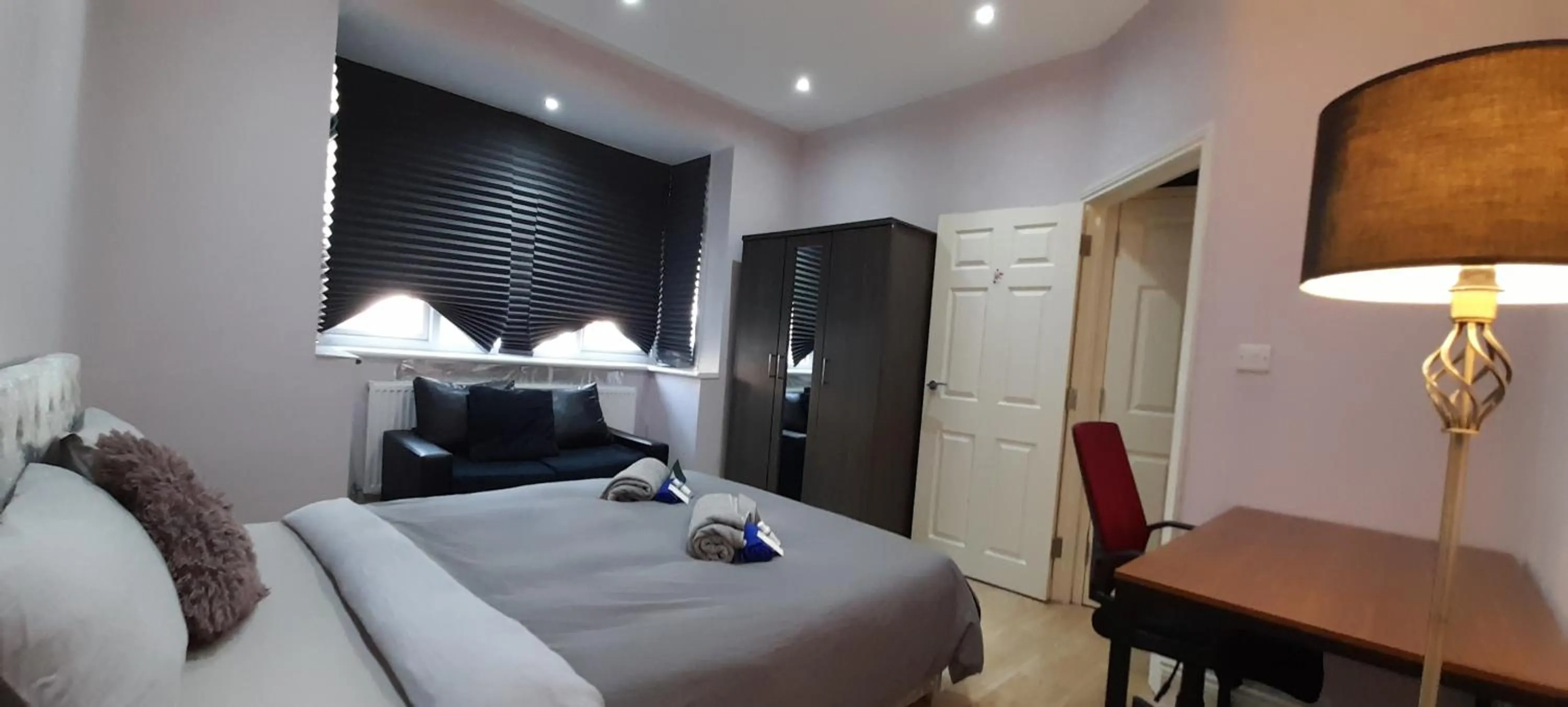 Bed in Comfy Fenia Stay