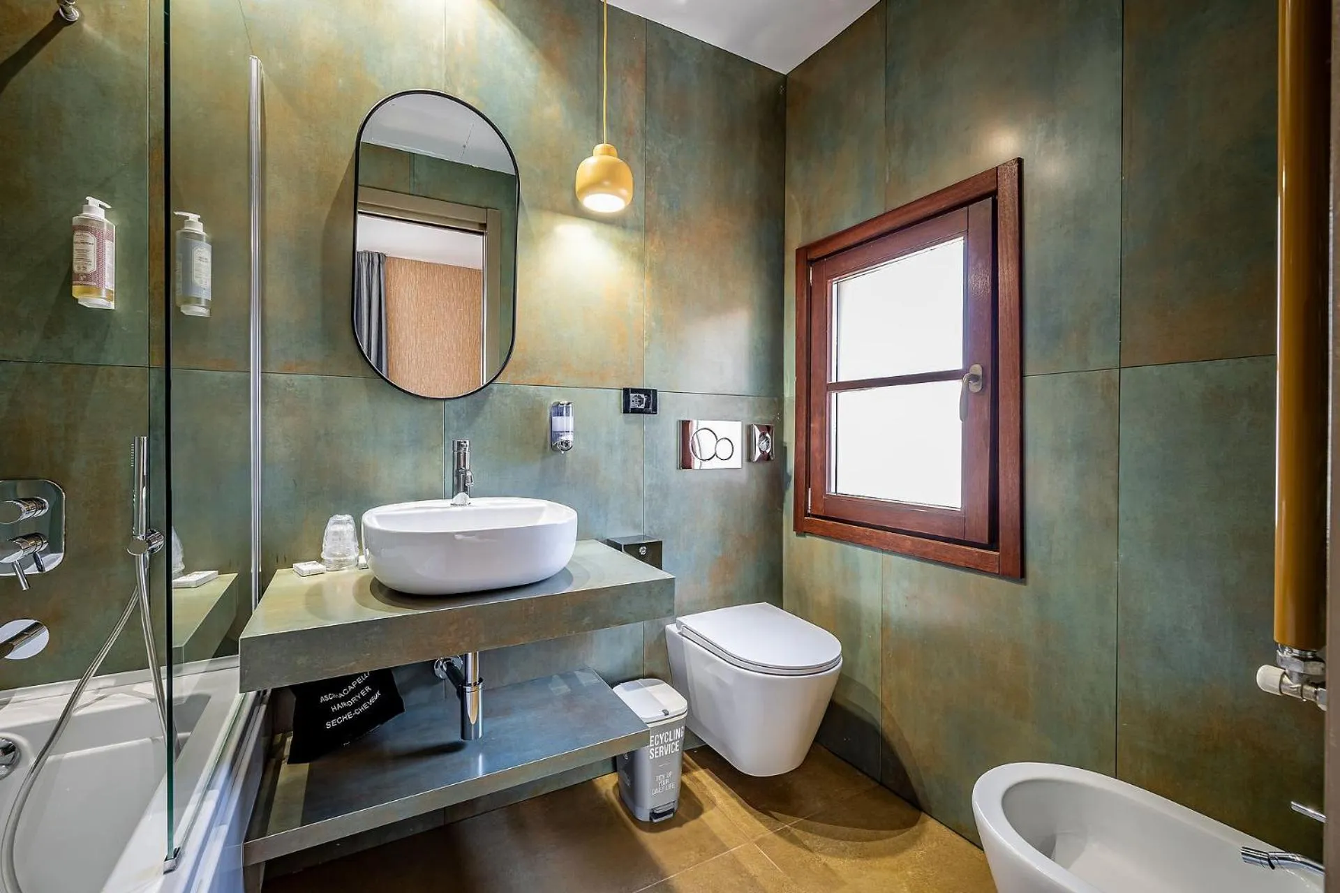 Shower in Hotel Duomo Firenze