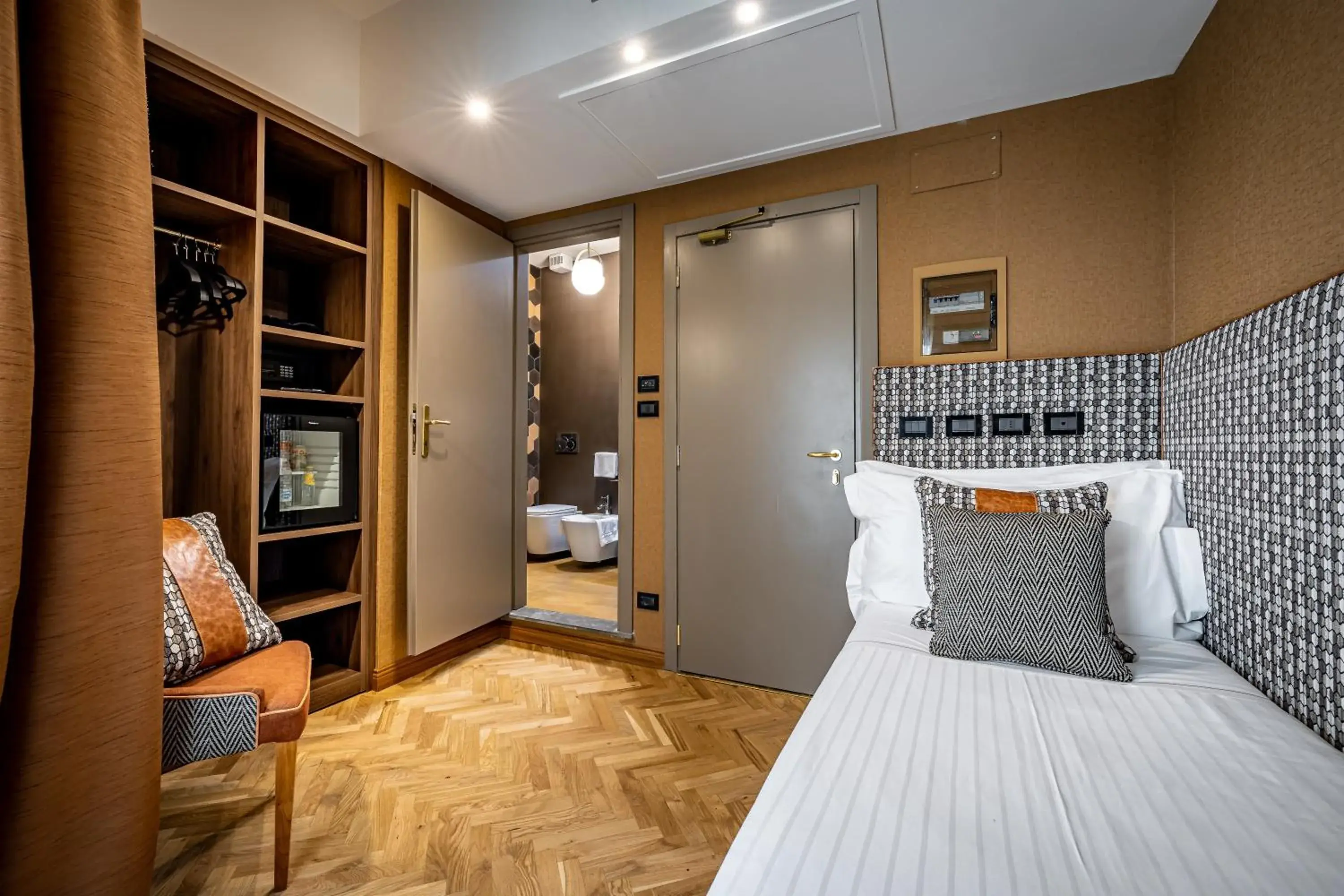 Superior Single Room in Hotel Duomo Firenze Superior Single Room in Hotel Duomo Firenze