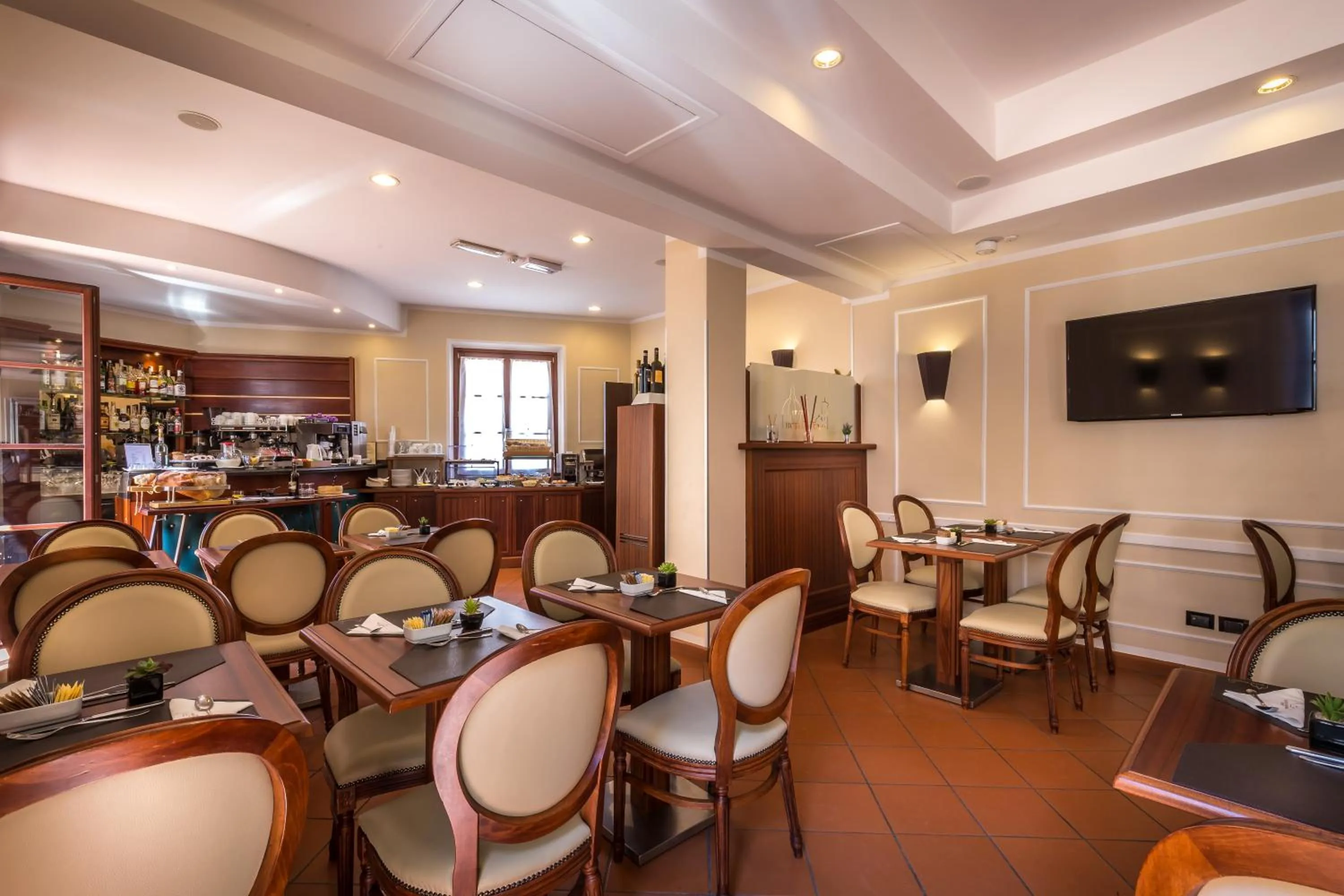 Restaurant/places to eat in Hotel Duomo Firenze