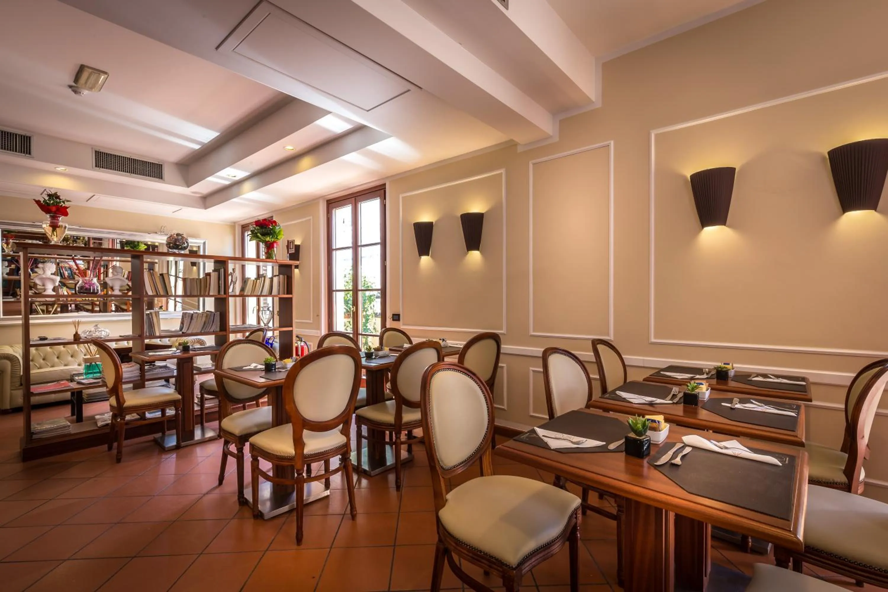 Restaurant/places to eat in Hotel Duomo Firenze