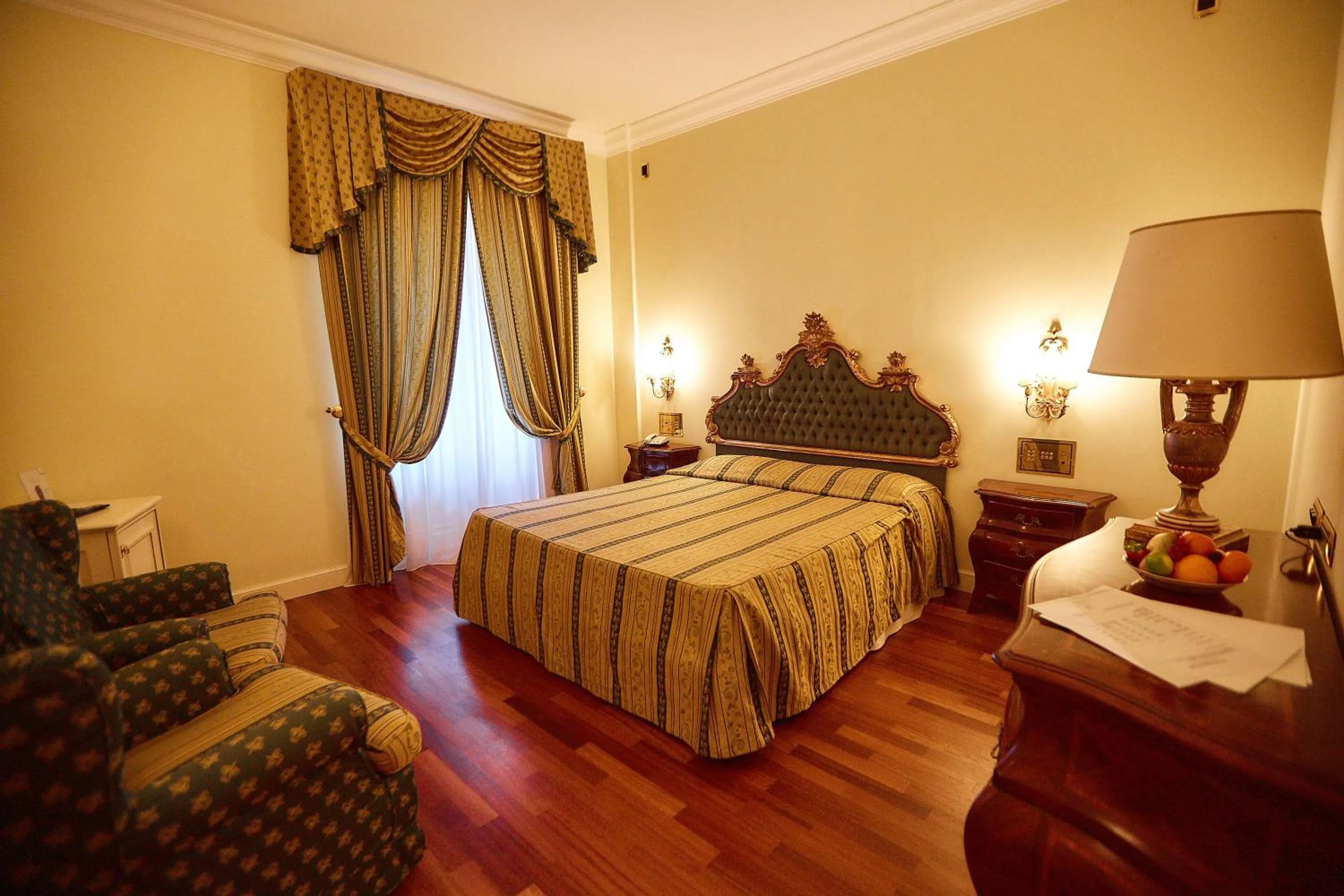 Photo of the whole room, Bed in Hotel Villa Il Patriarca