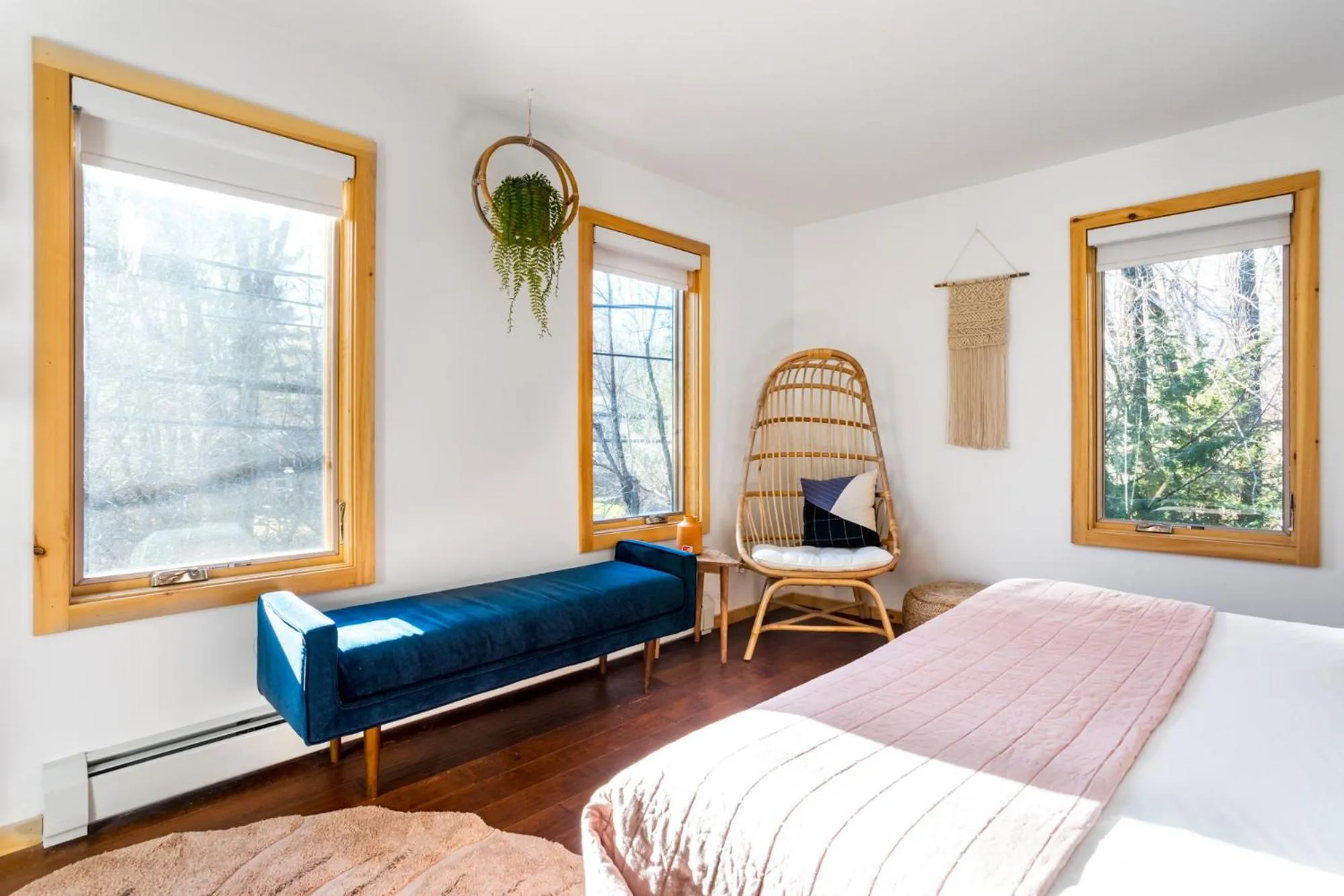 Bedroom, Bed in The Herwood Inn