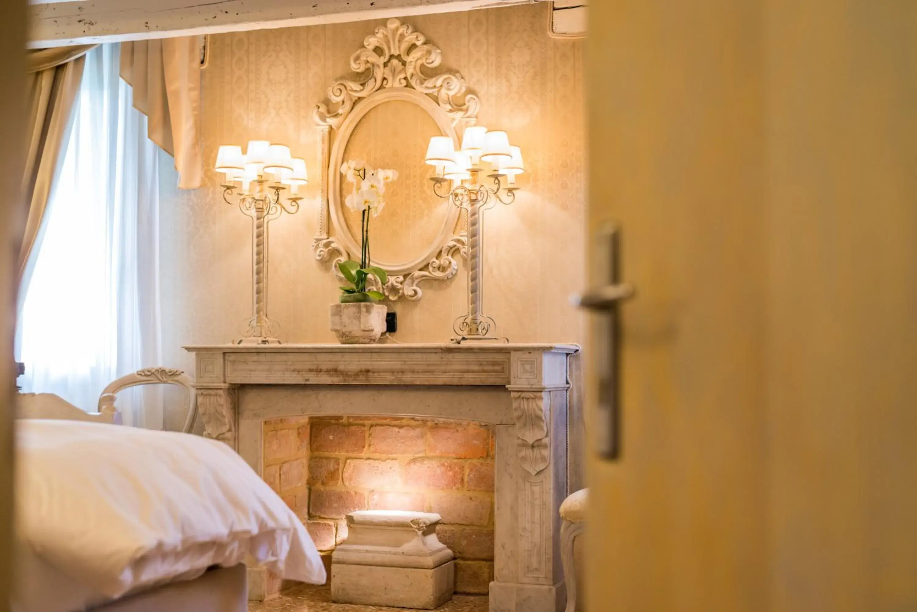 Junior Suite in Ca Maria Adele Junior Suite in Ca Maria Adele