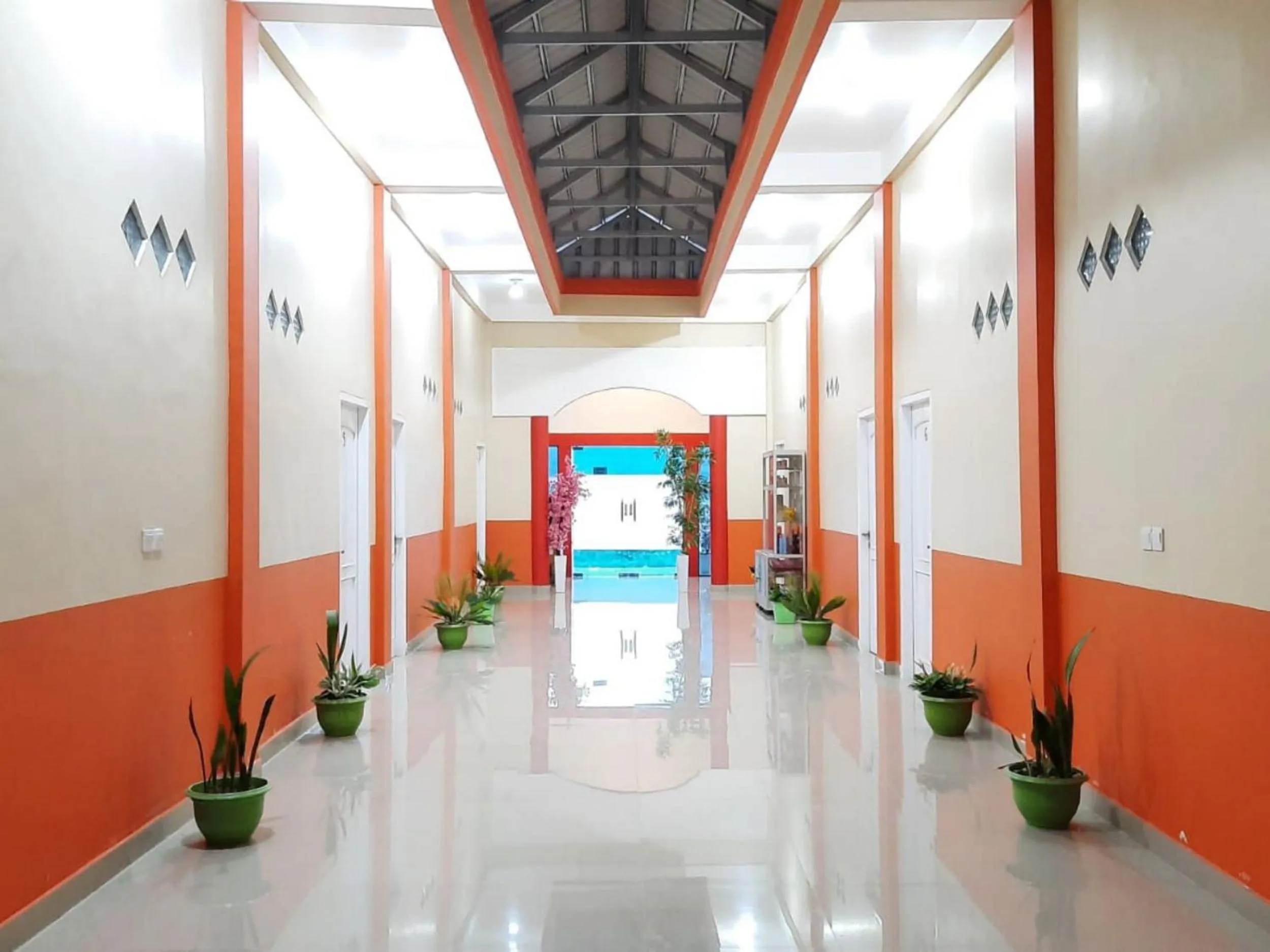 Facade/entrance in Hotel Berkah Atrama Syariah RedPartner