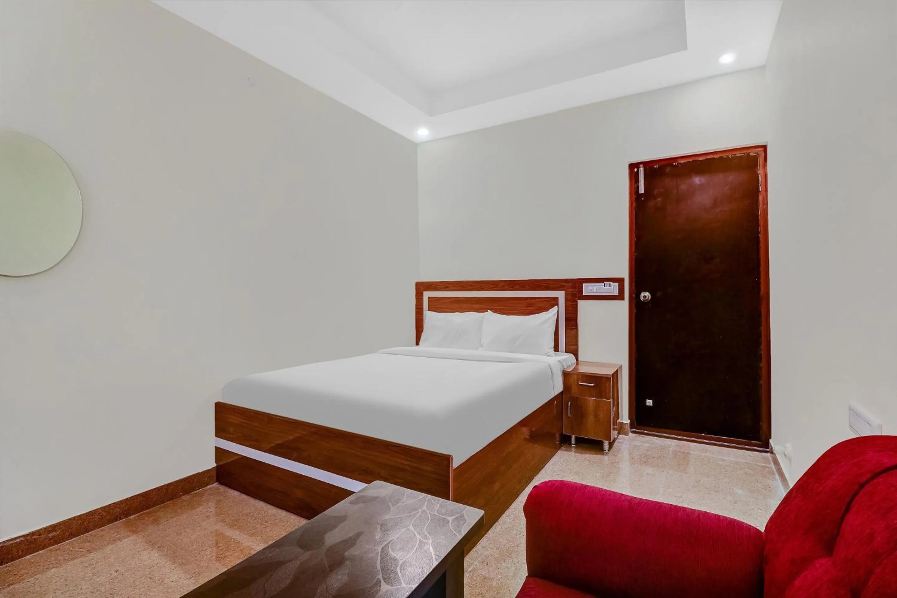 Bedroom, Bed in Hotel O Royal Suites