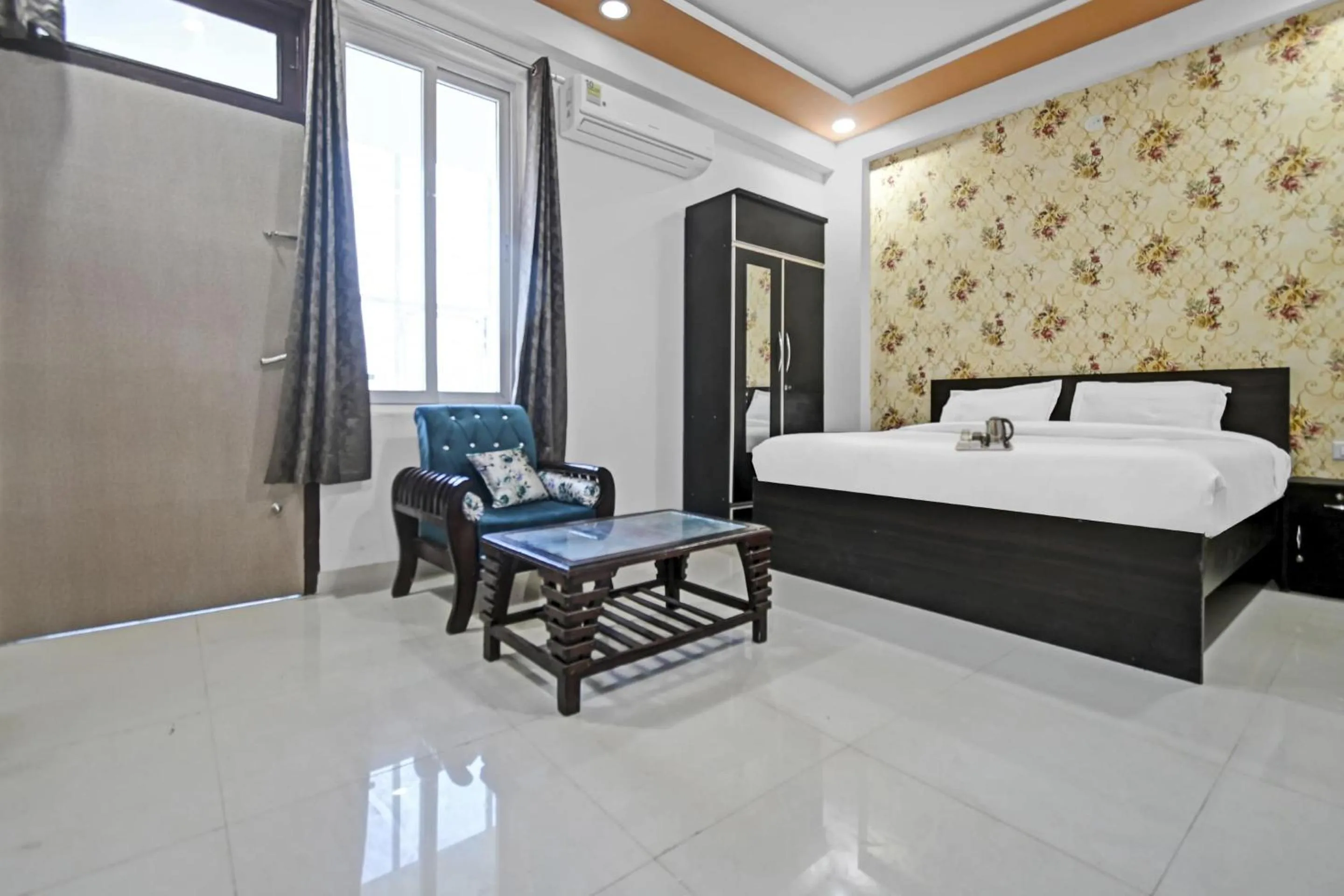 Bedroom, Bed in Collection O High Strret