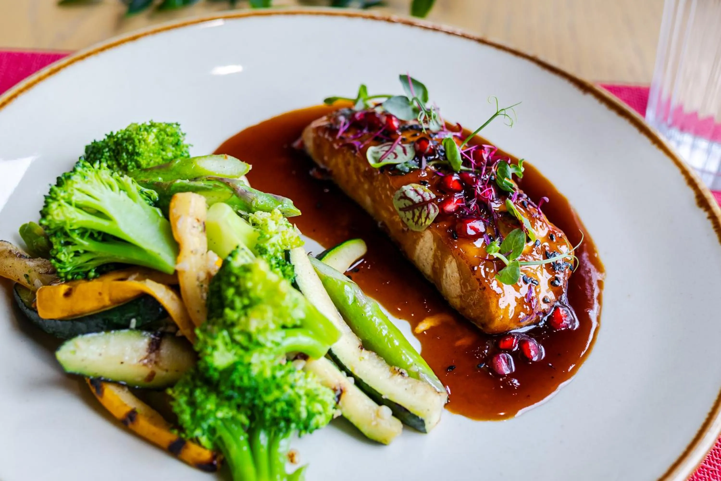 Food and drinks in Ink Hotel