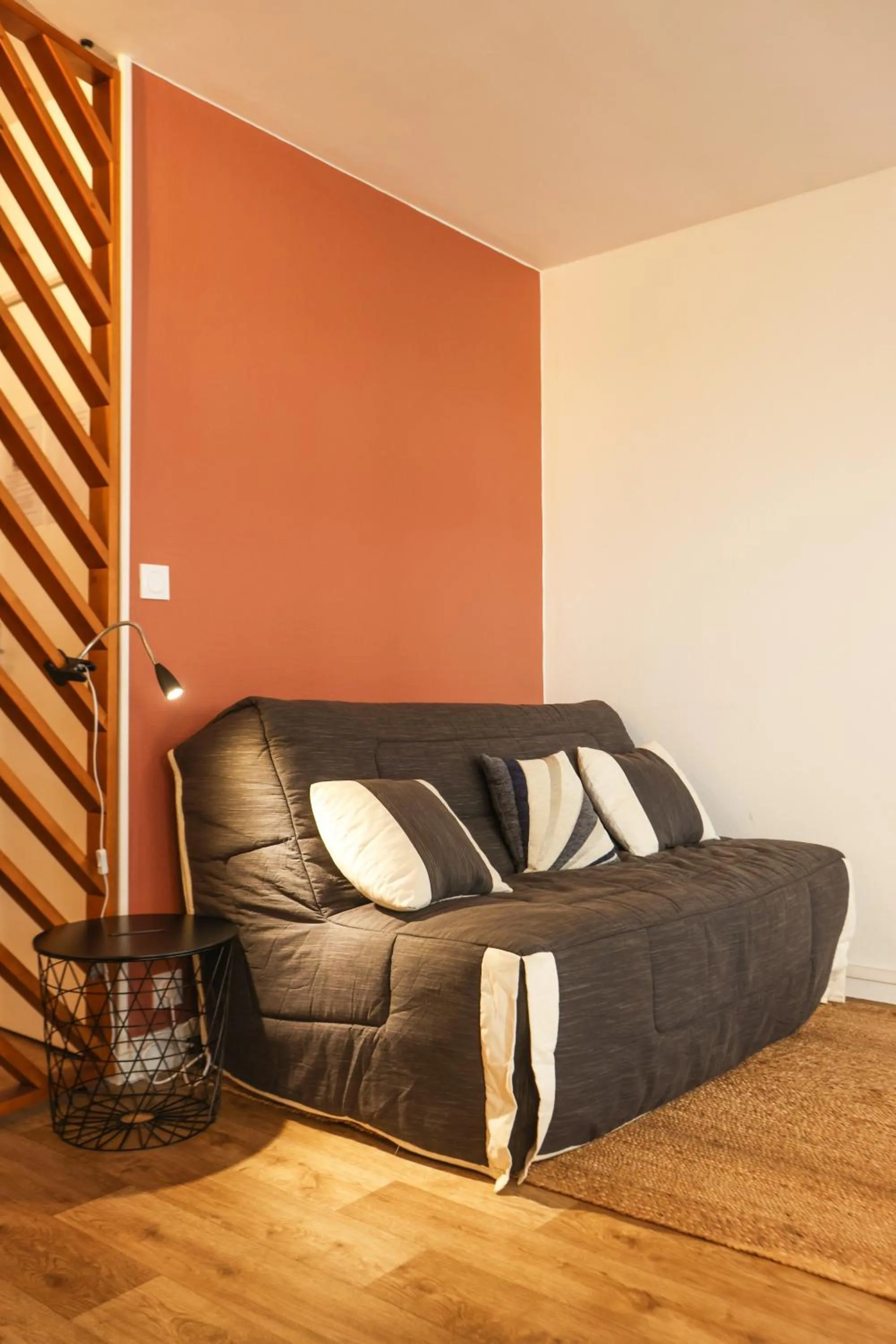 Night in 3 Lys Orleans Downtown, free secure parking