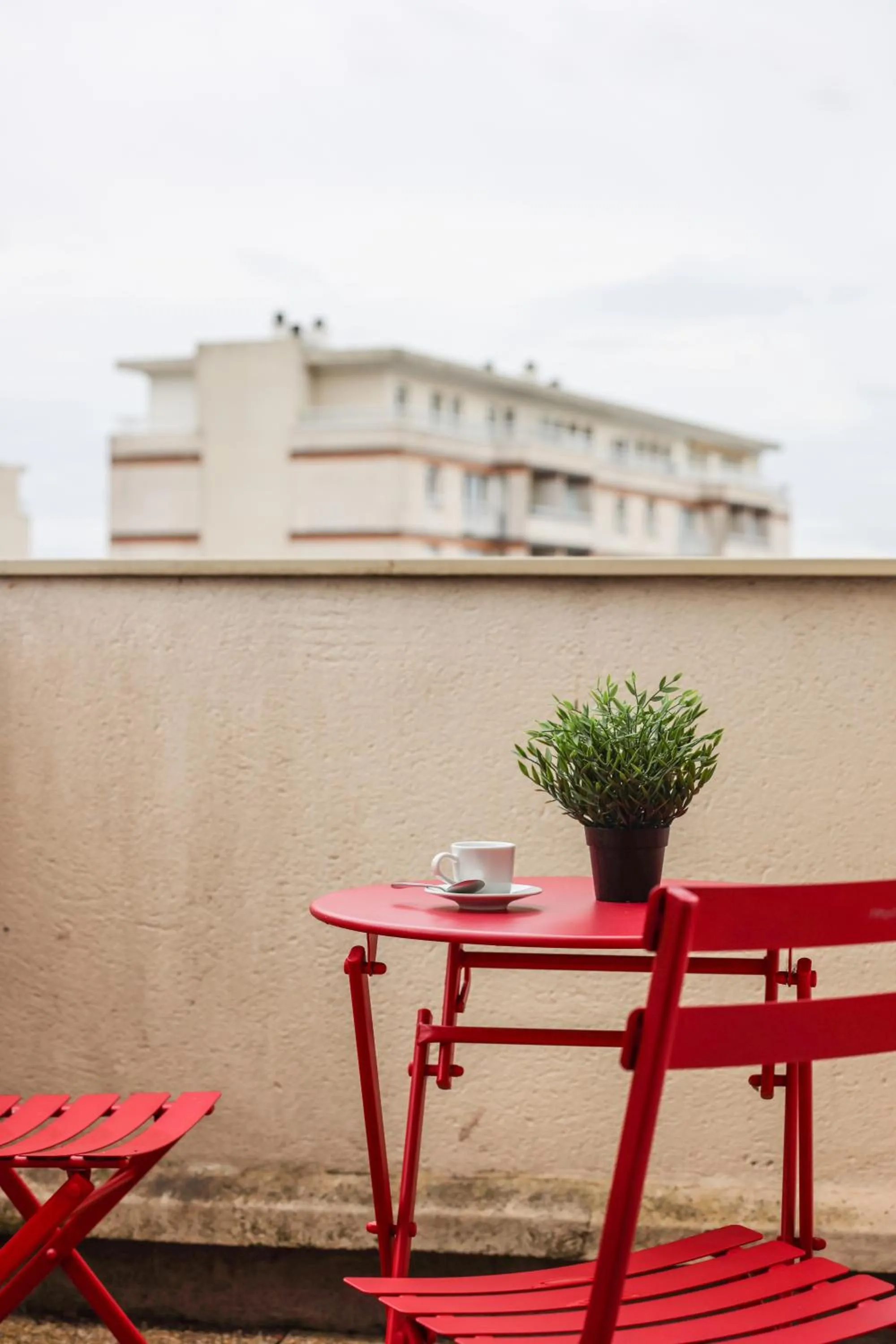 Balcony/Terrace in 3 Lys Orleans Downtown, free secure parking