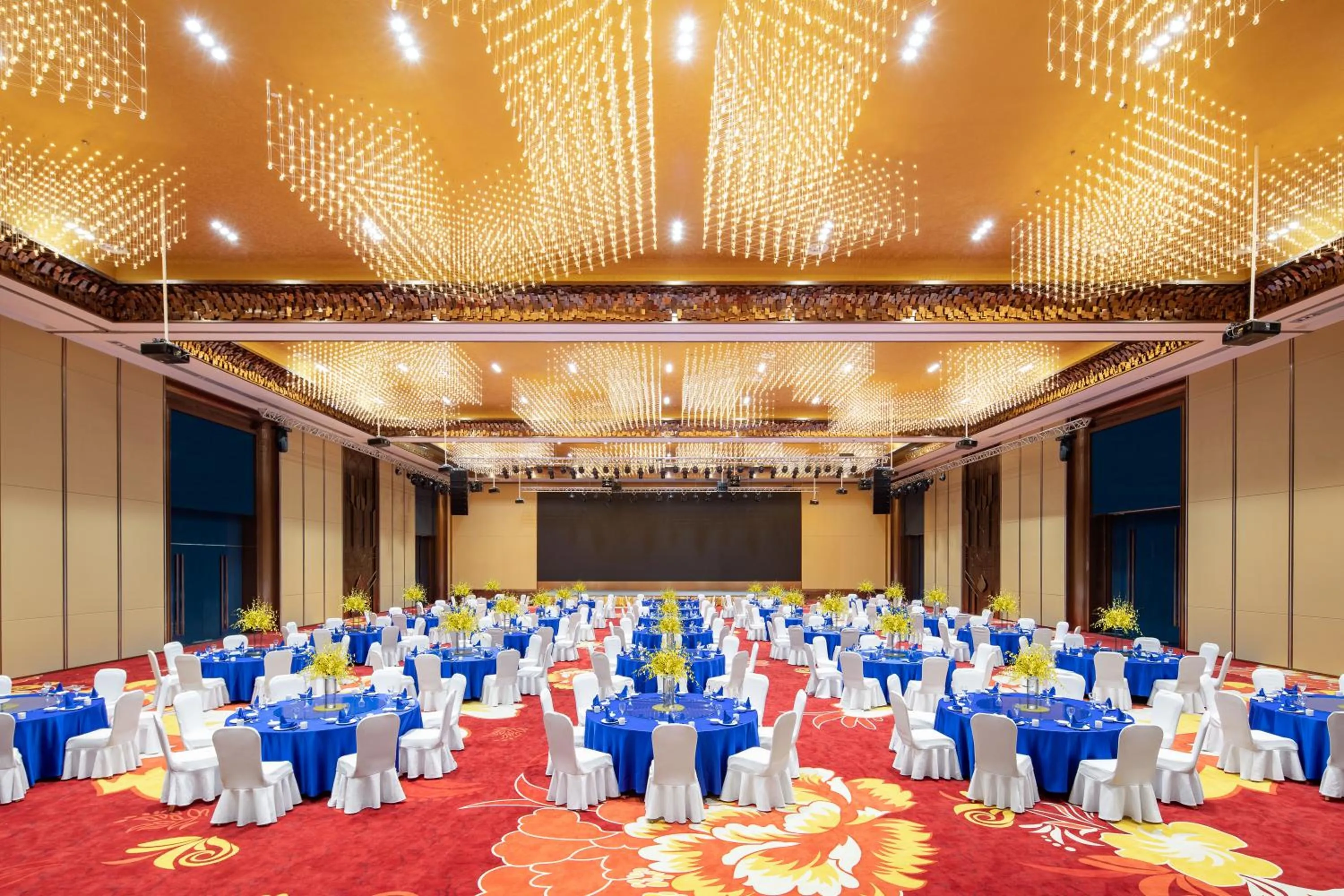 Restaurant/places to eat in La Quinta by Wyndham Weifang South