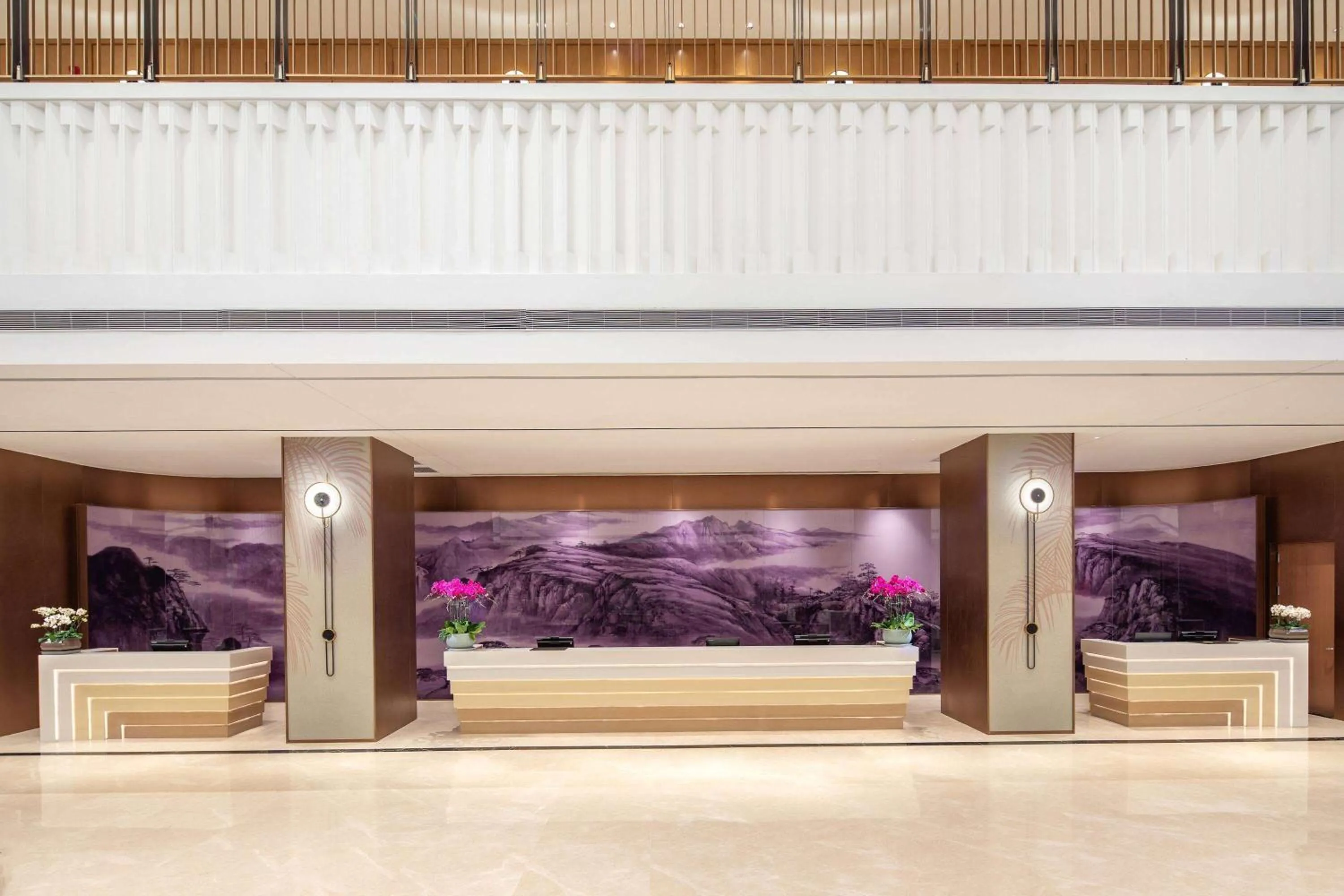 Lobby or reception in La Quinta by Wyndham Weifang South