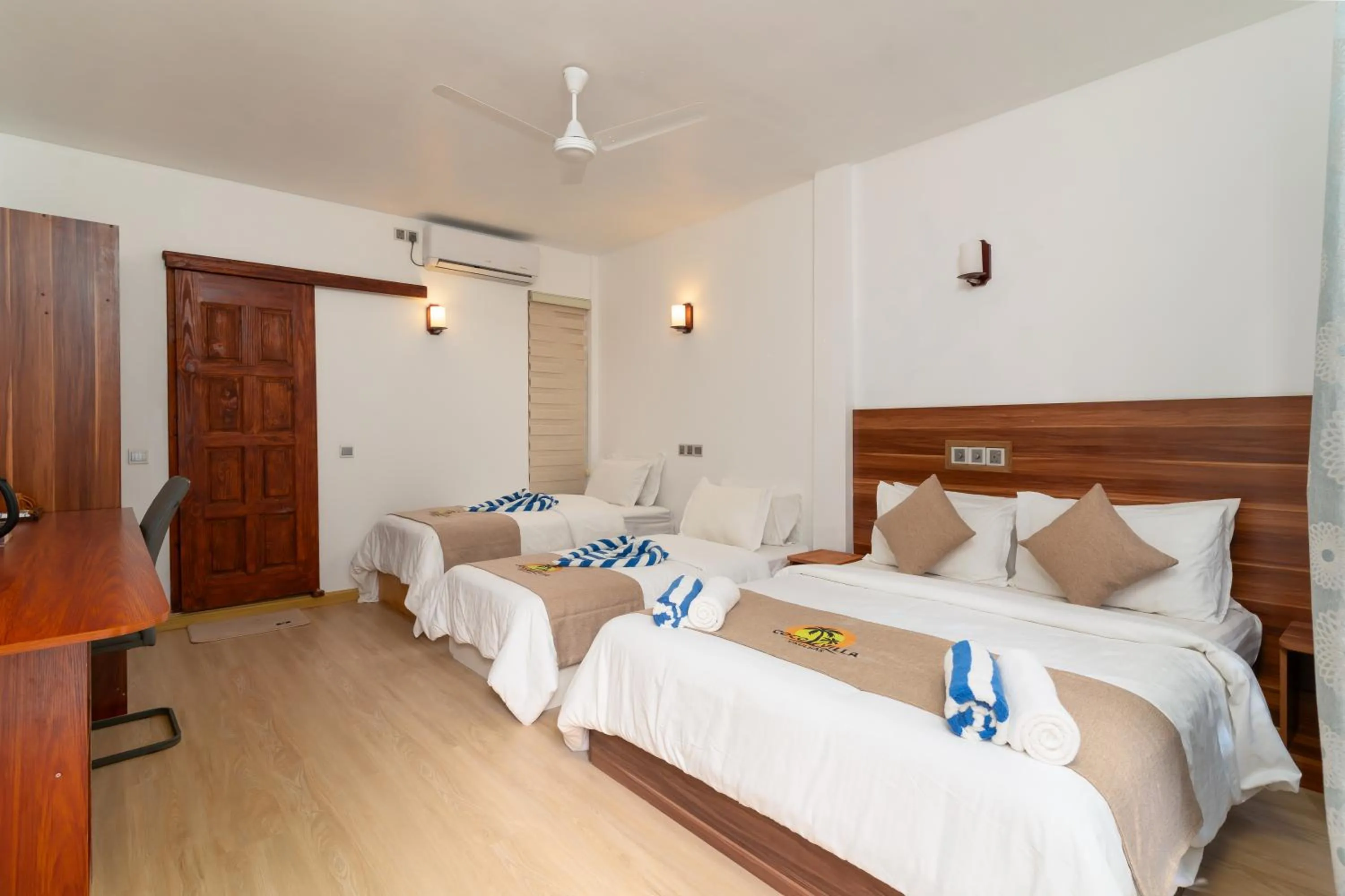 Bed in Coco Ukulhas Villa