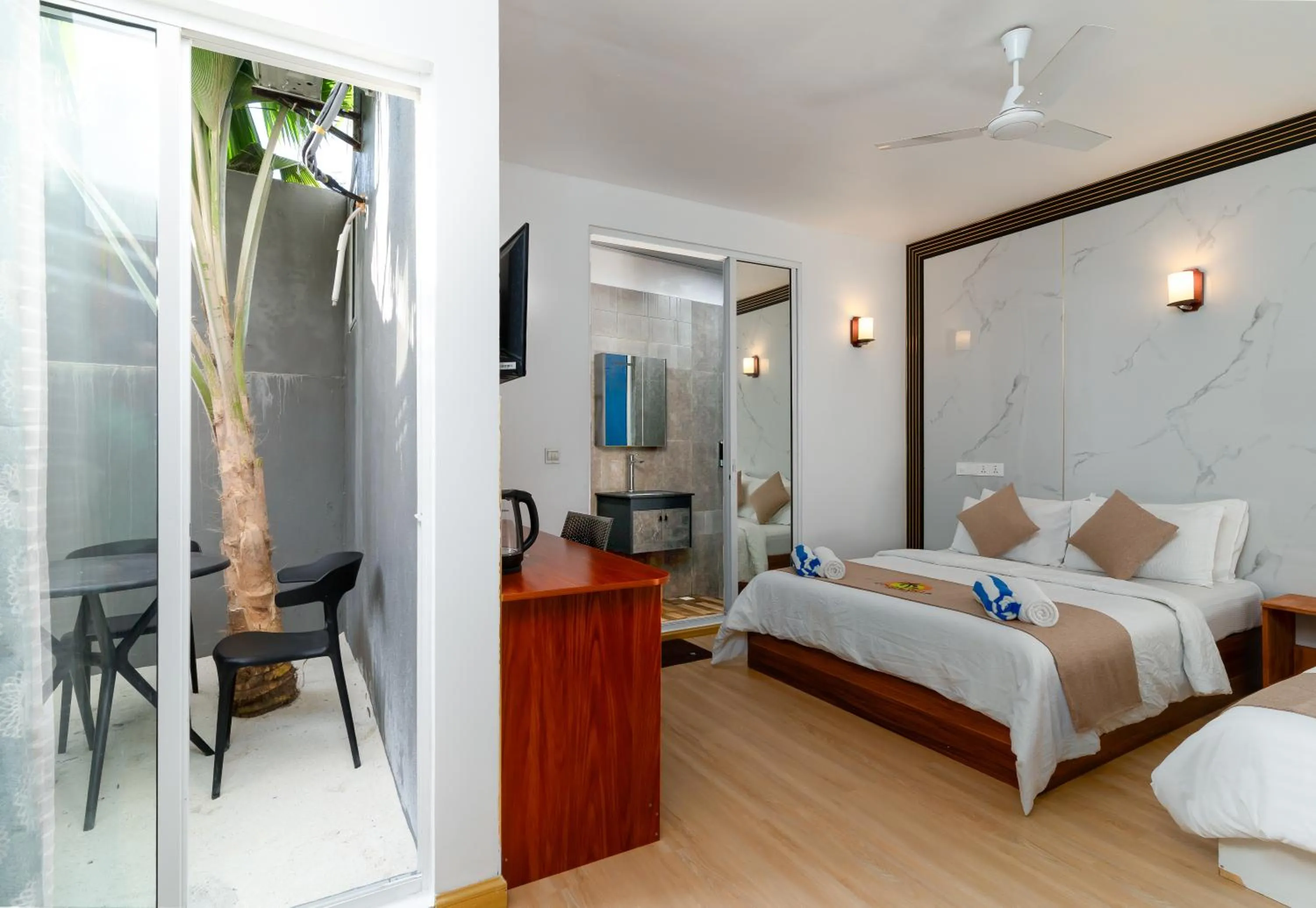 Bed in Coco Ukulhas Villa