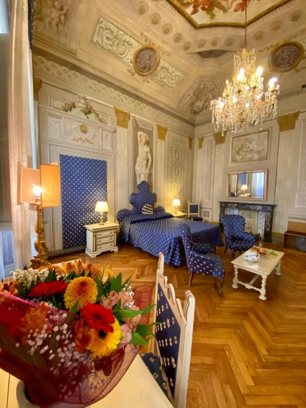 Photo of the whole room in Hotel Martelli