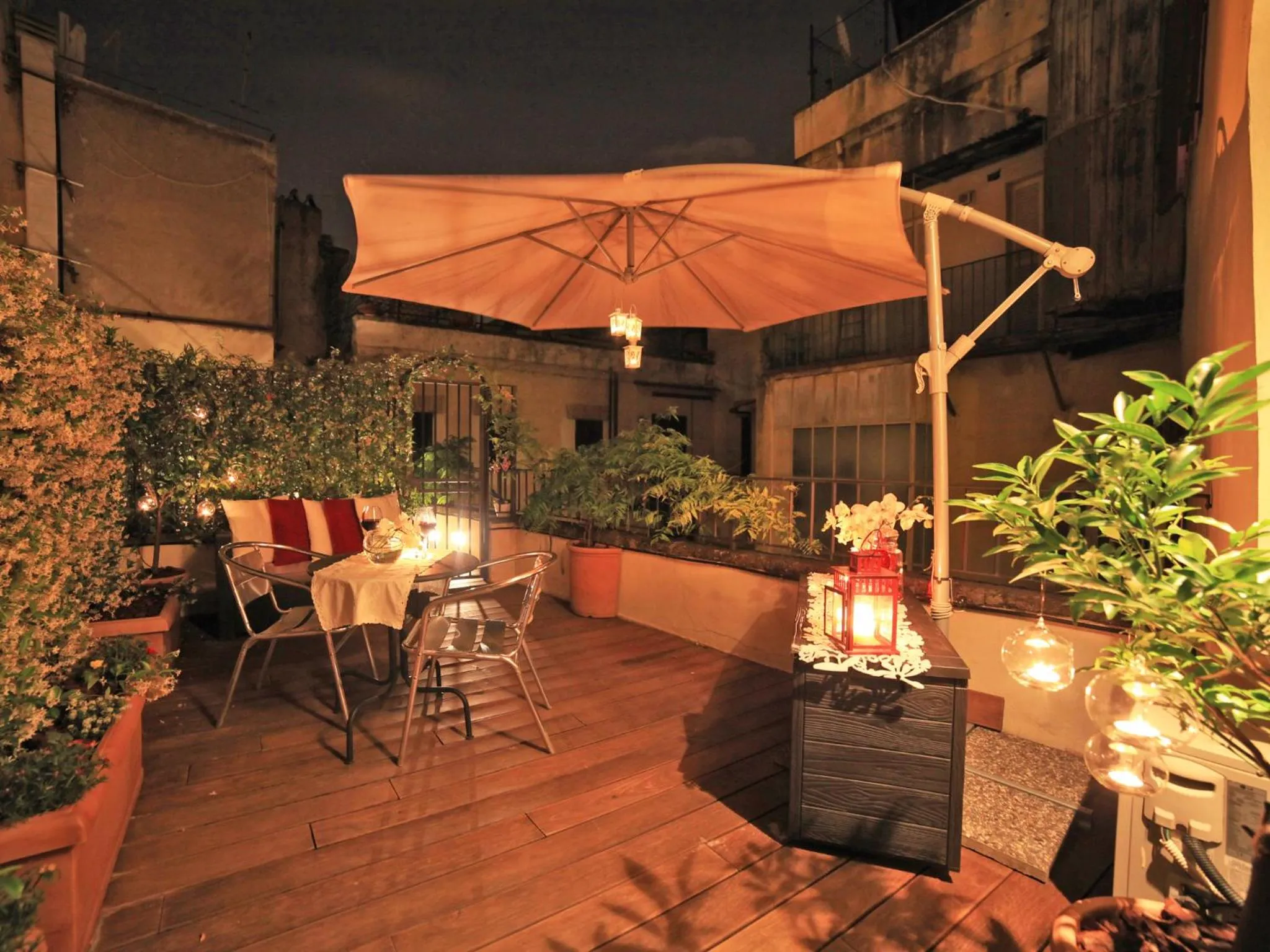 Decorative detail in Nostromondo Ciancaleoni Palace