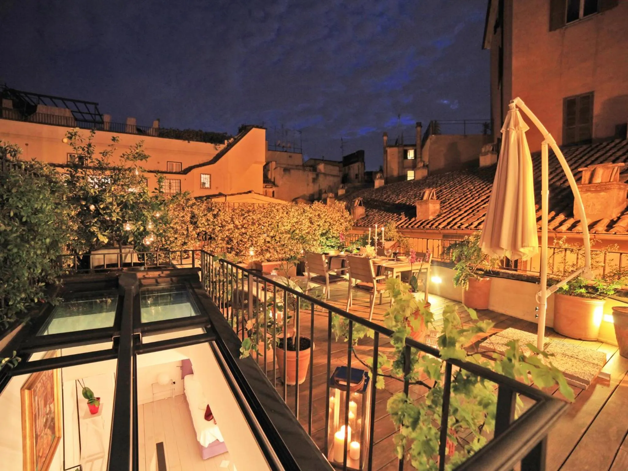 Decorative detail in Nostromondo Ciancaleoni Palace