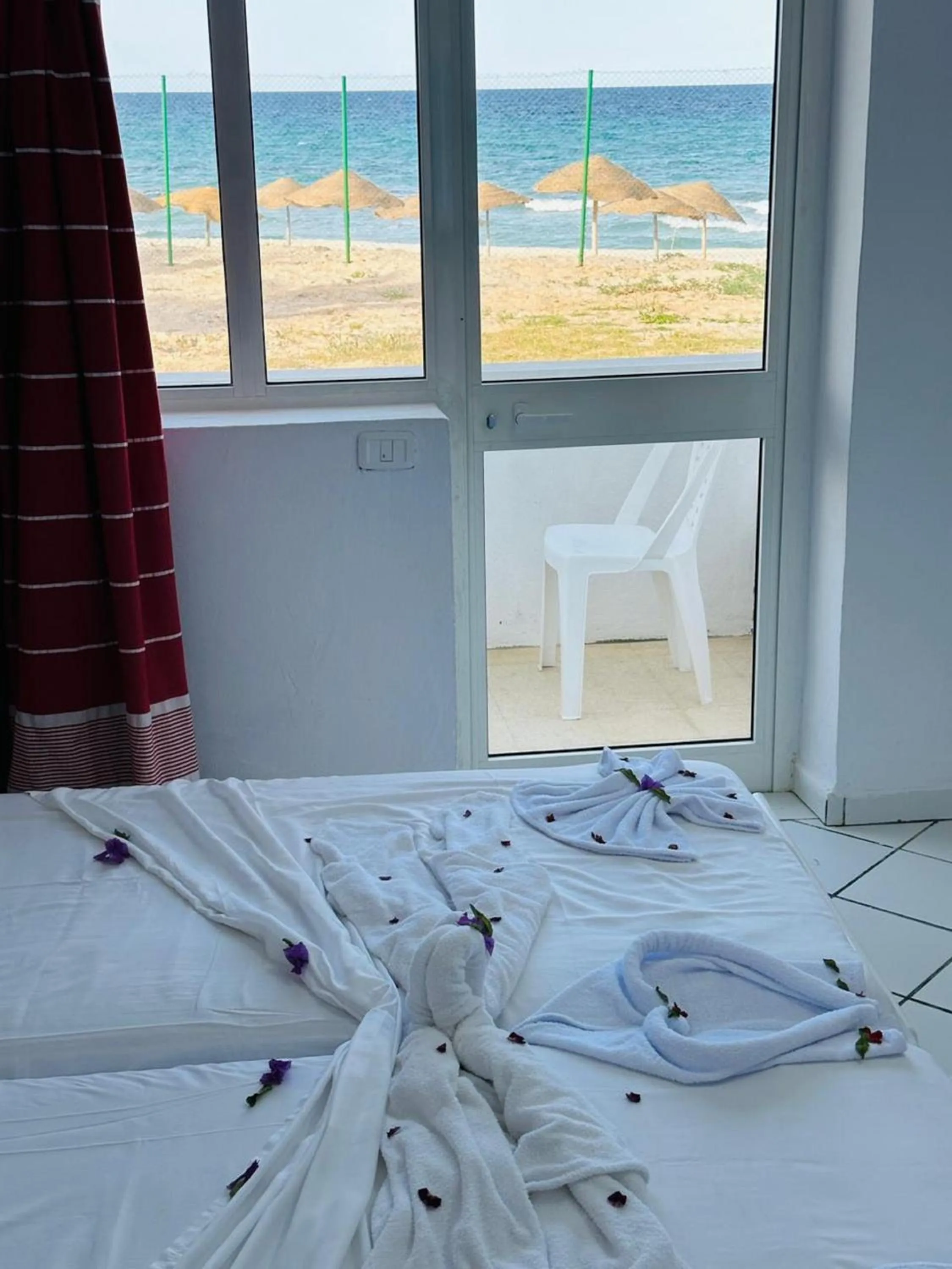 Bed in Hotel Best Beach- Family Only