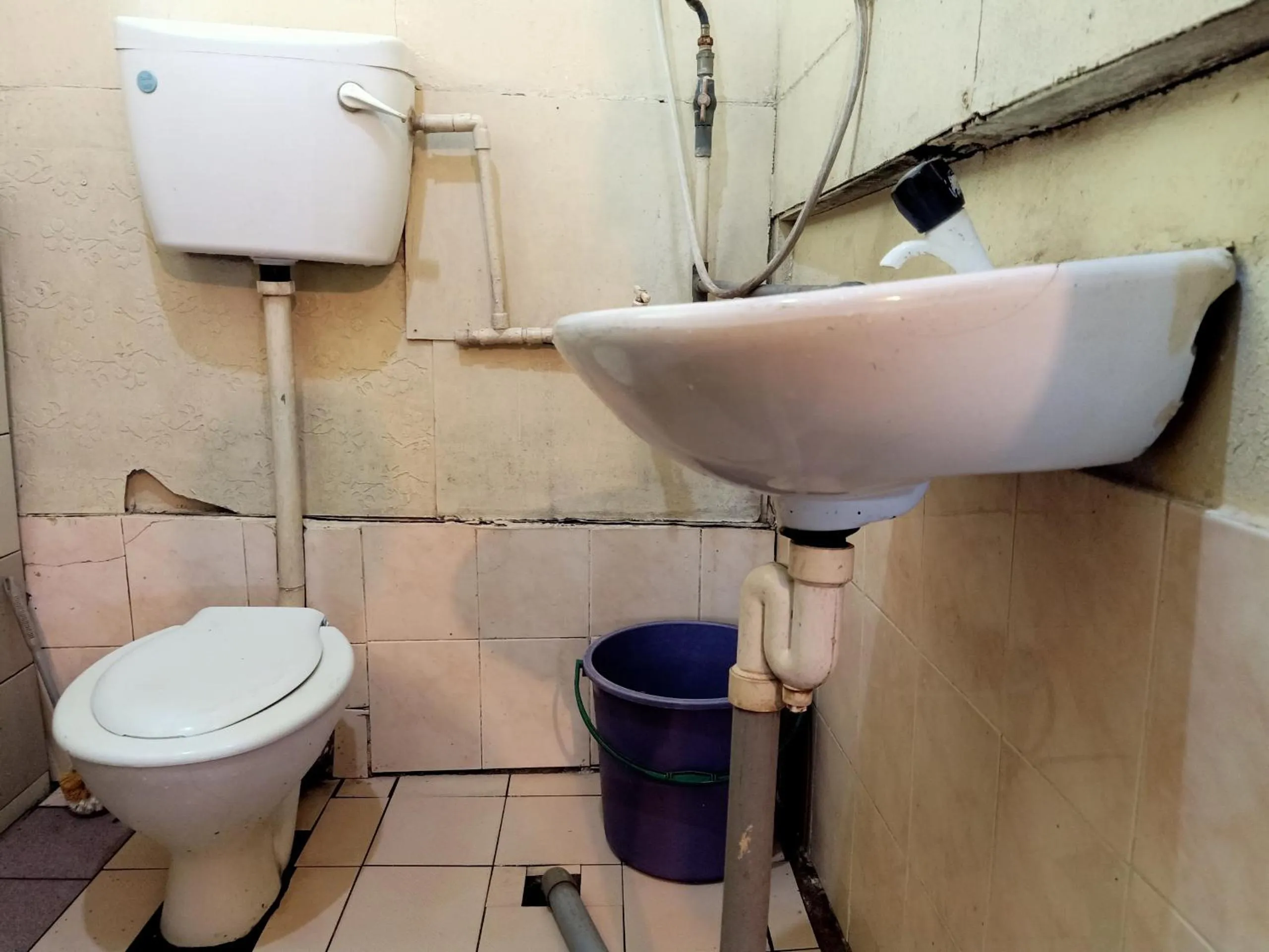Bathroom in Hotel O Mountain Resthouse