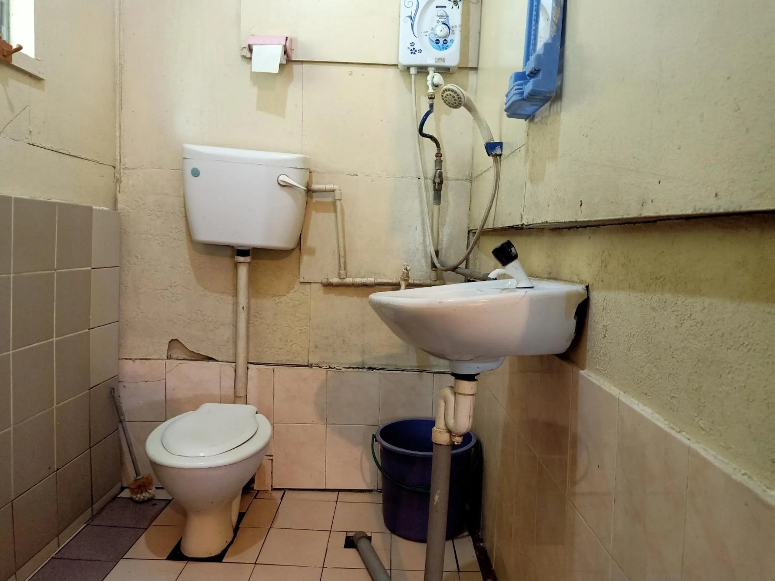 Bathroom in Hotel O Mountain Resthouse